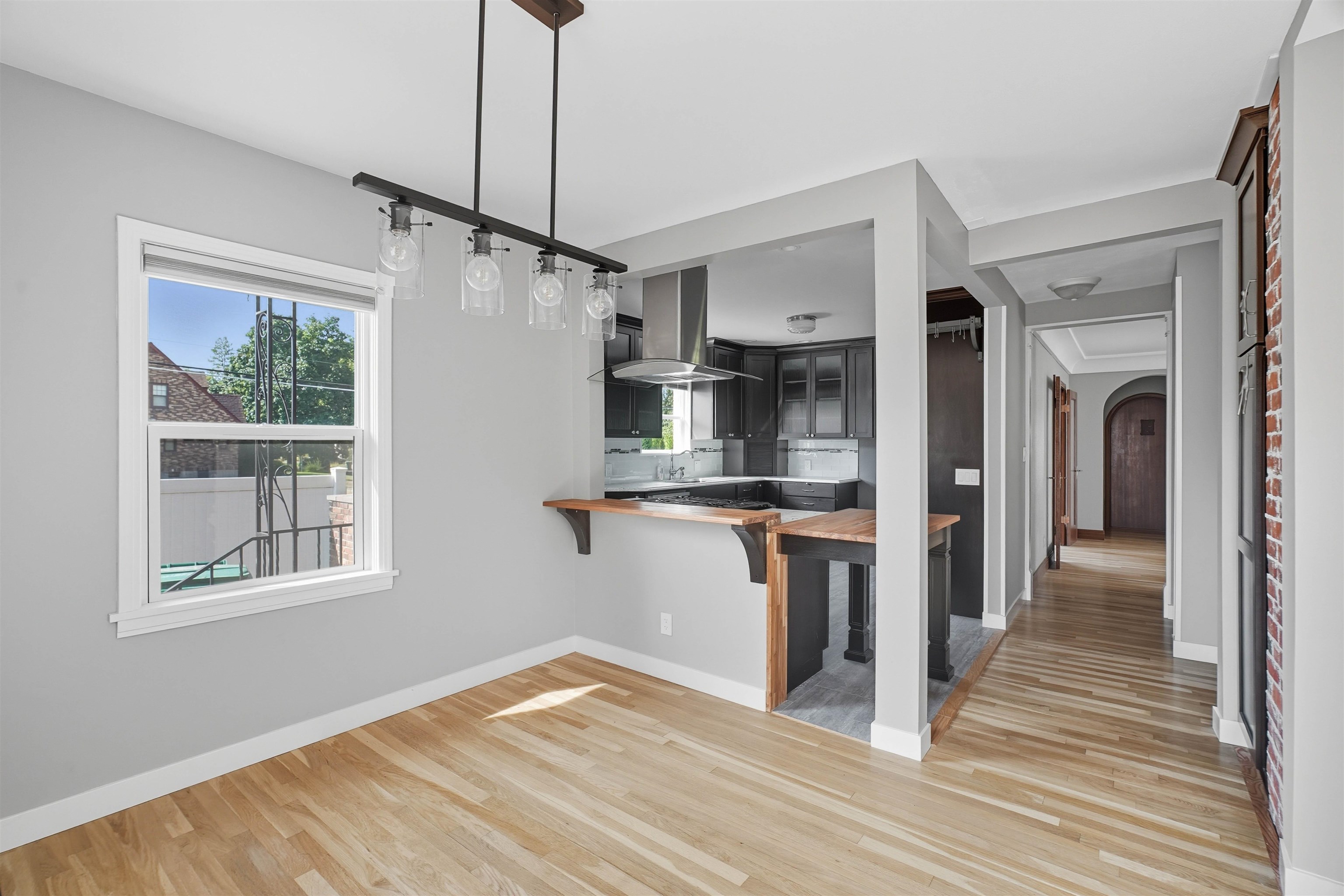 227 W 26TH Ave - Photo 8
