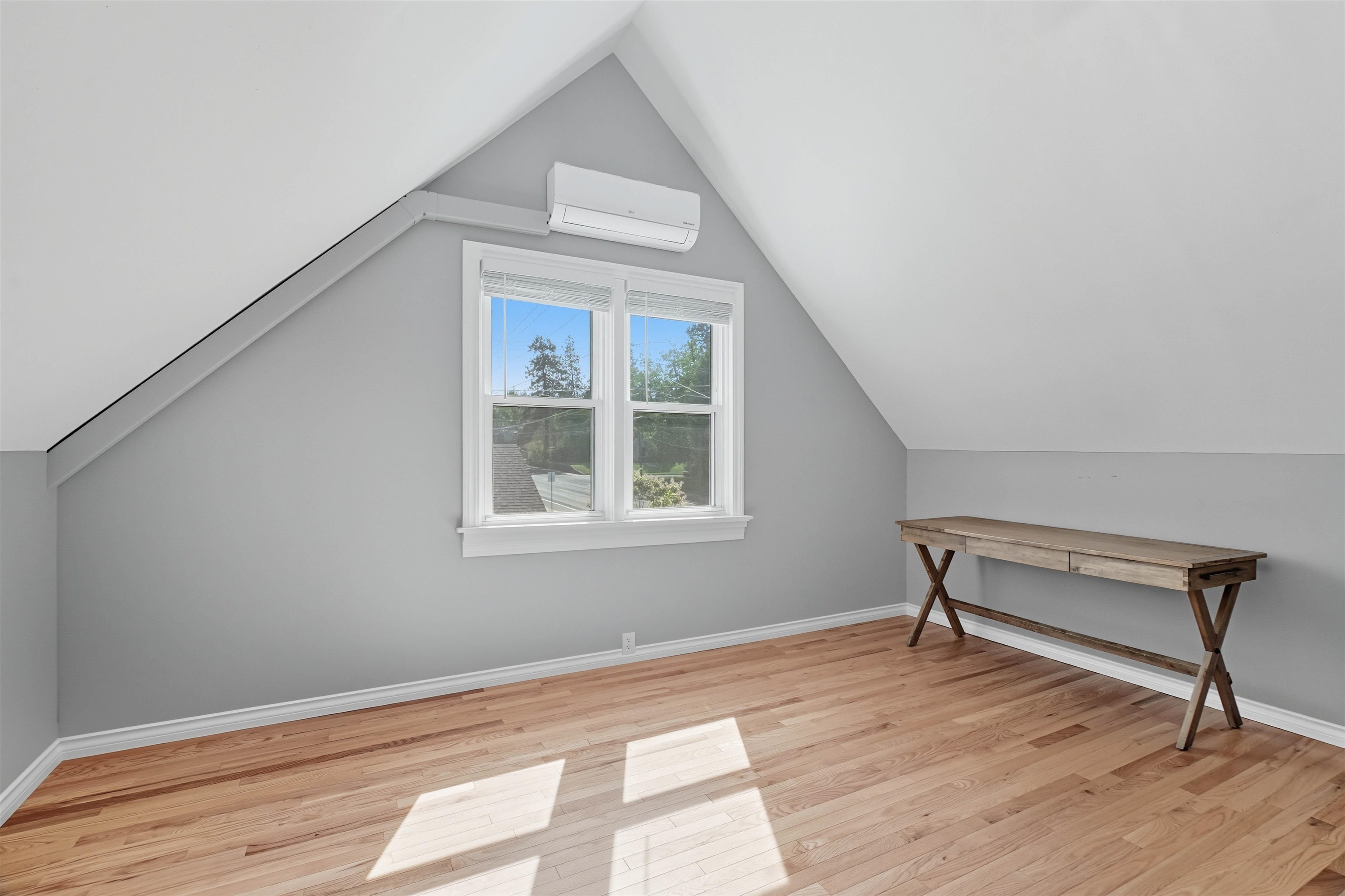 227 W 26TH Ave - Photo 14