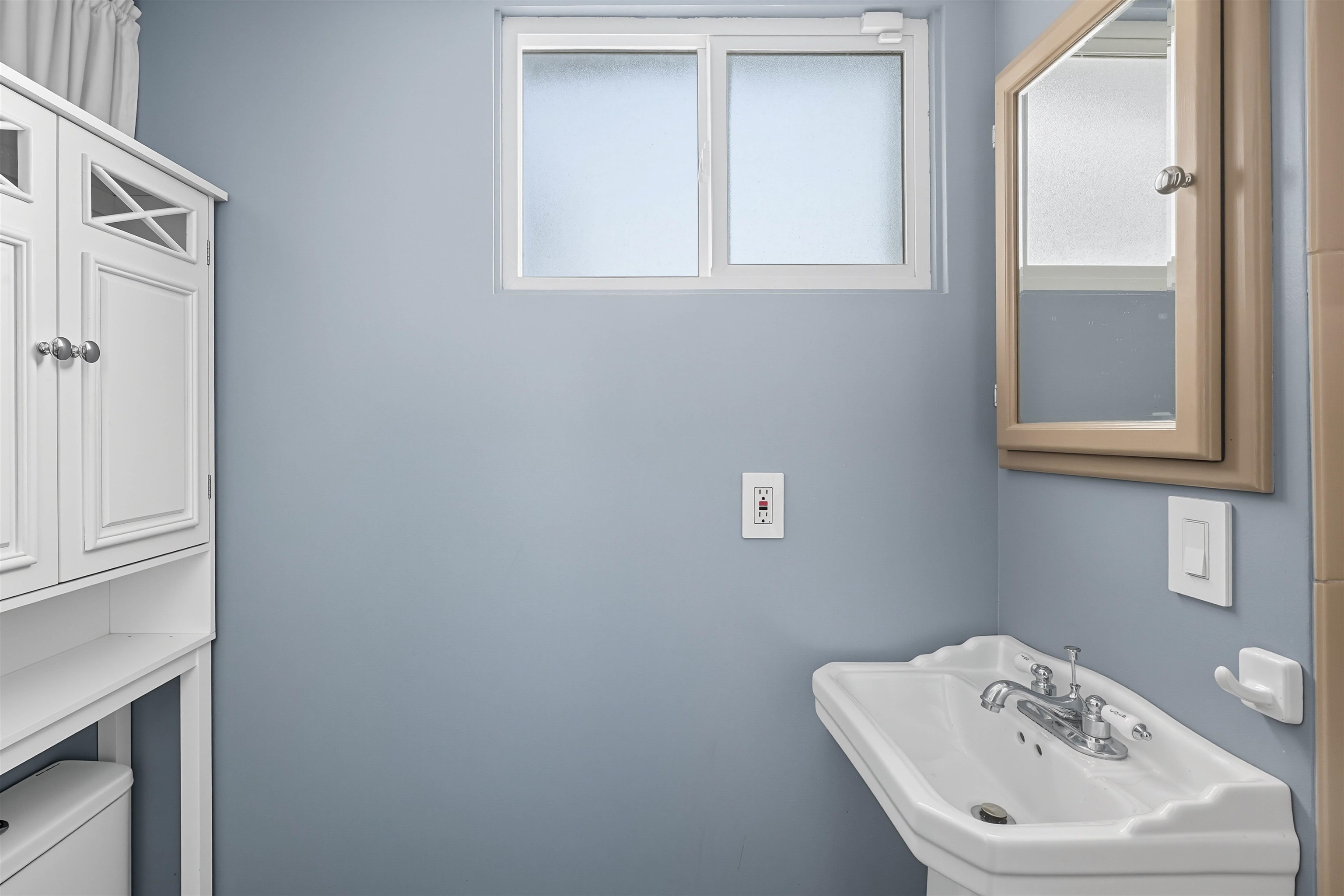 227 W 26TH Ave - Photo 27