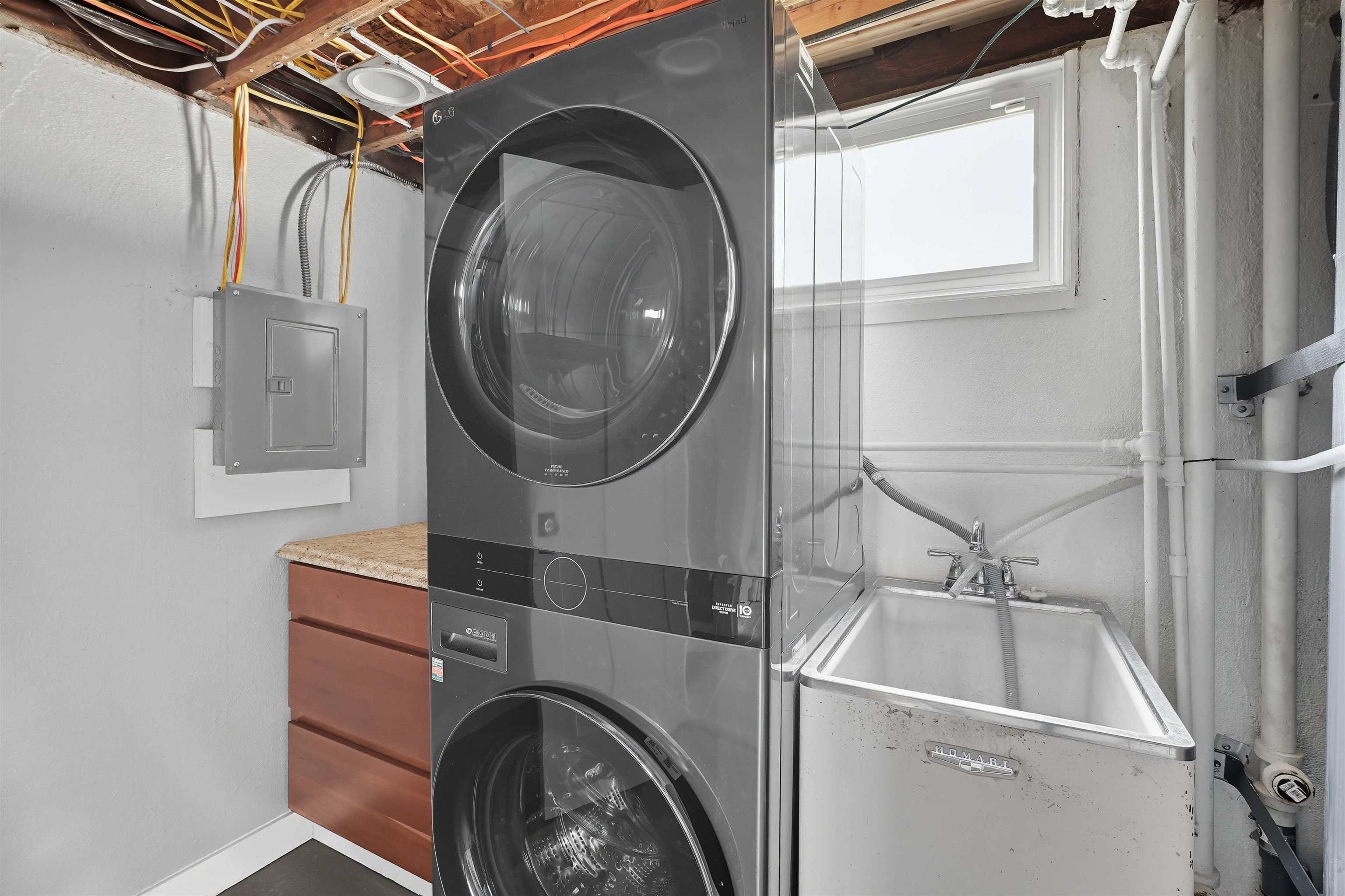 227 W 26TH Ave - Photo 30