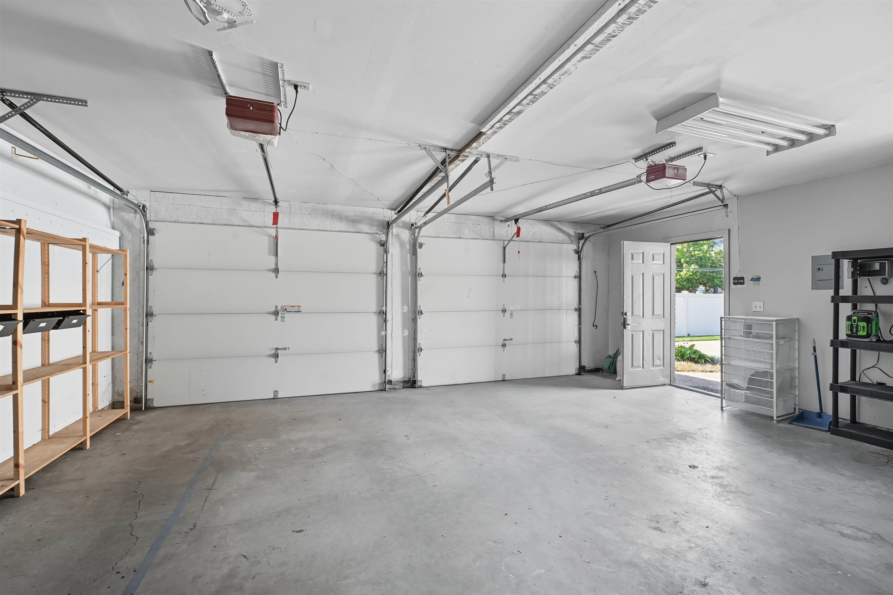 227 W 26TH Ave - Photo 32