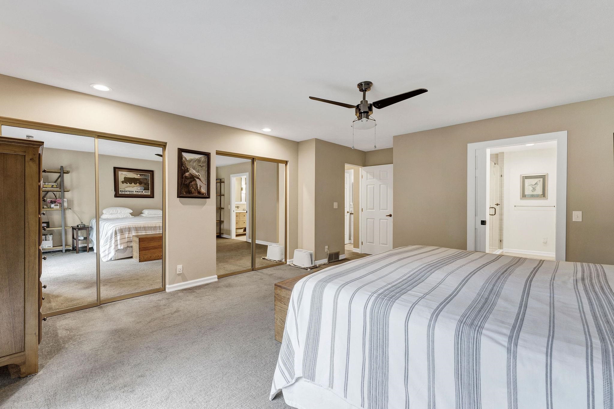 2221 E Rockwood Blvd - Photo 26