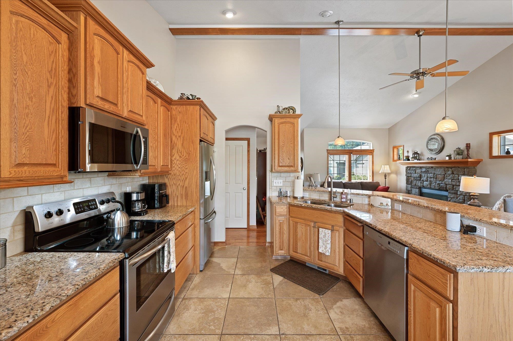 17012 N EAGLE NEST Ln - Photo 11