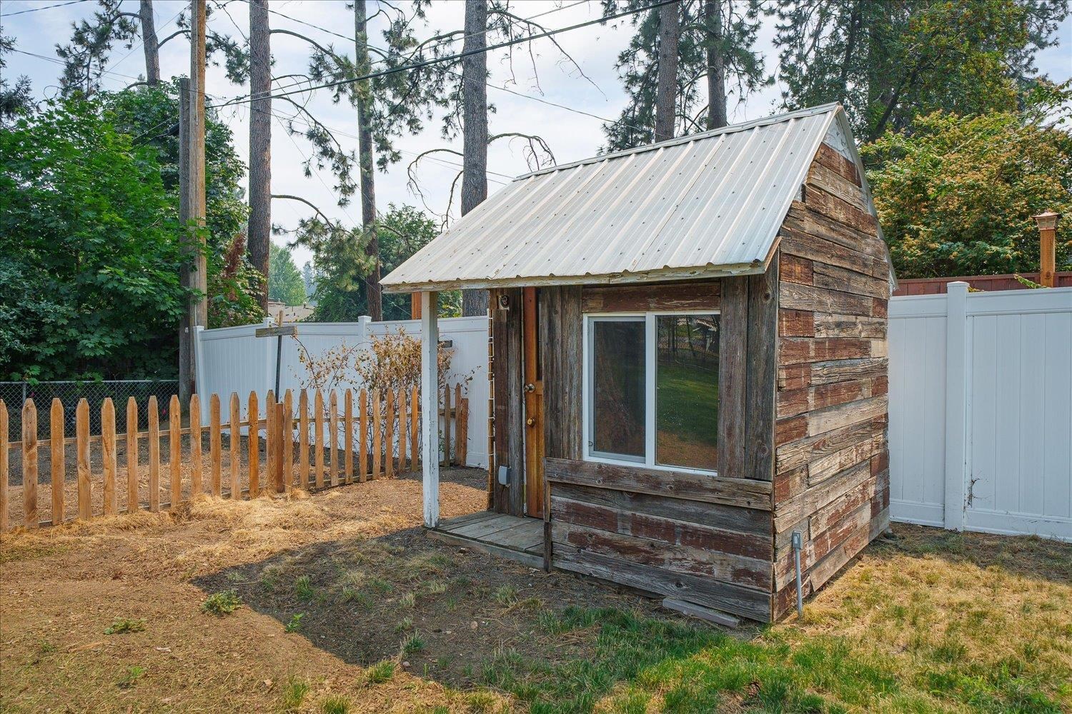 12712 E Saltese Rd - Photo 31