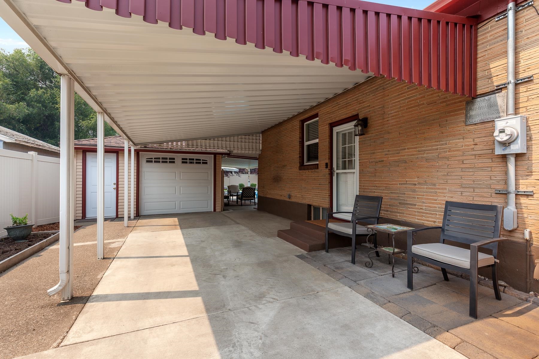 521 N Locust Rd - Photo 35