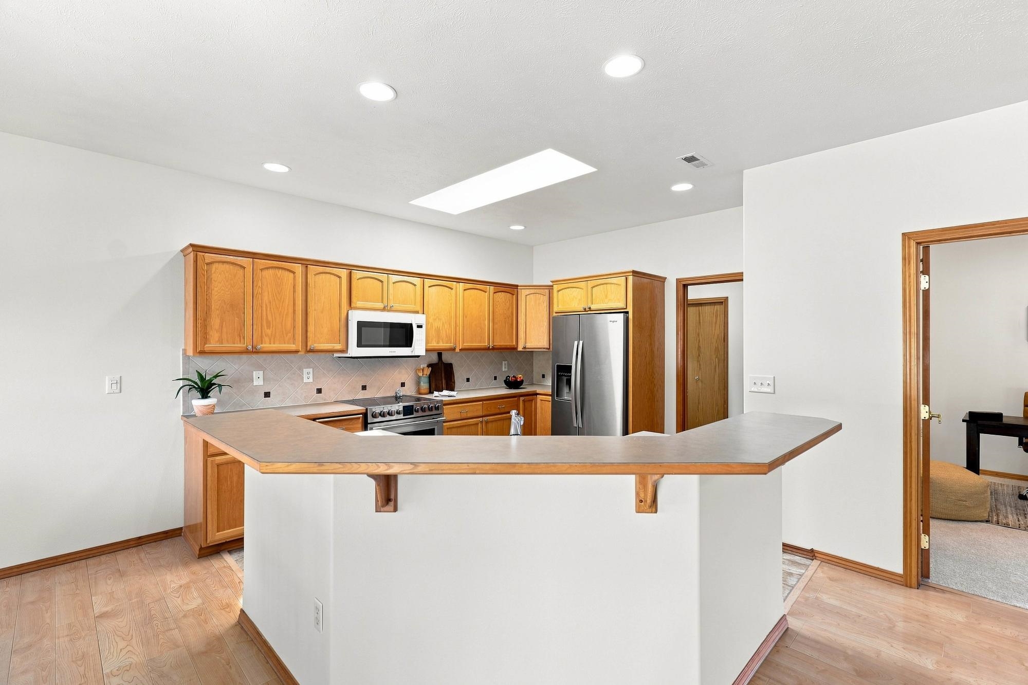 2627 E 62nd Ln - Photo 7