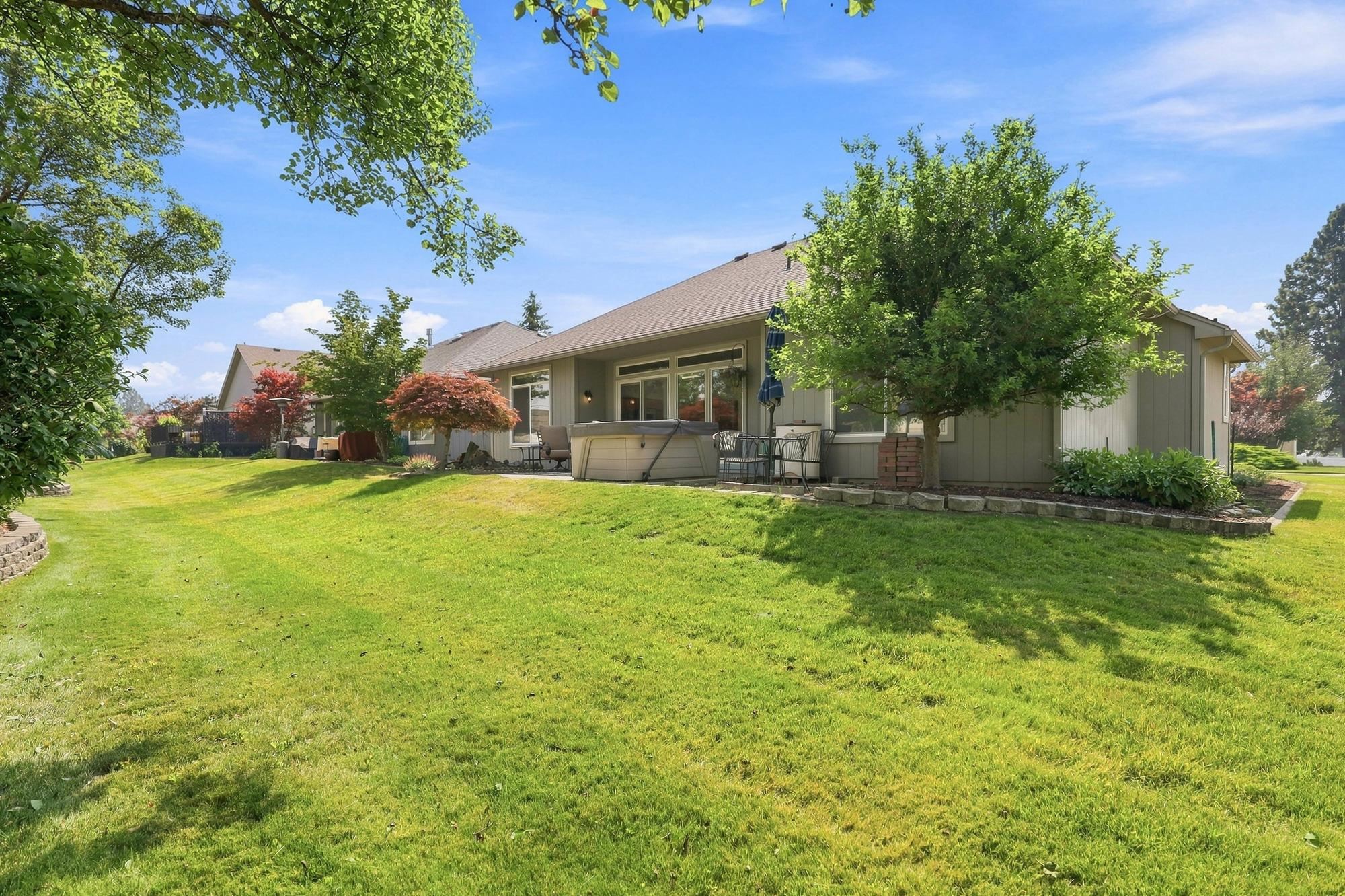 2627 E 62nd Ln - Photo 24