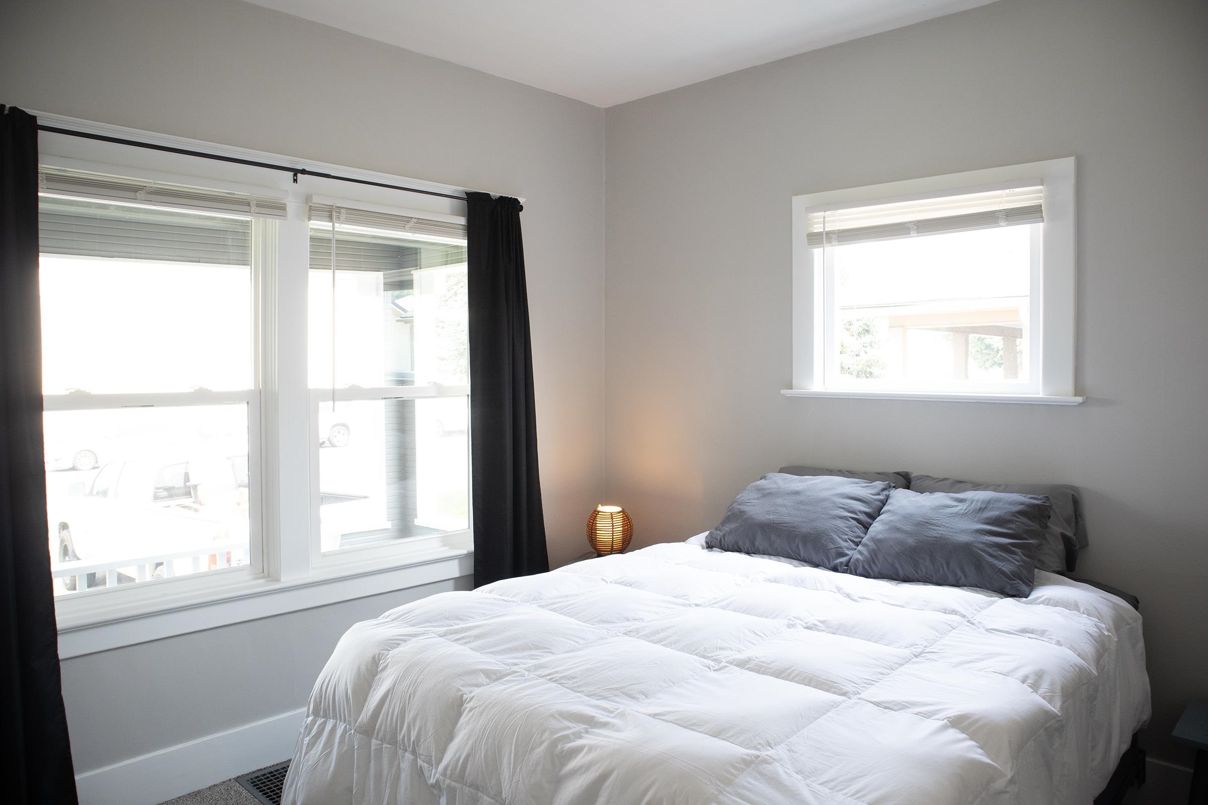 704 E 31st Ave - Photo 8