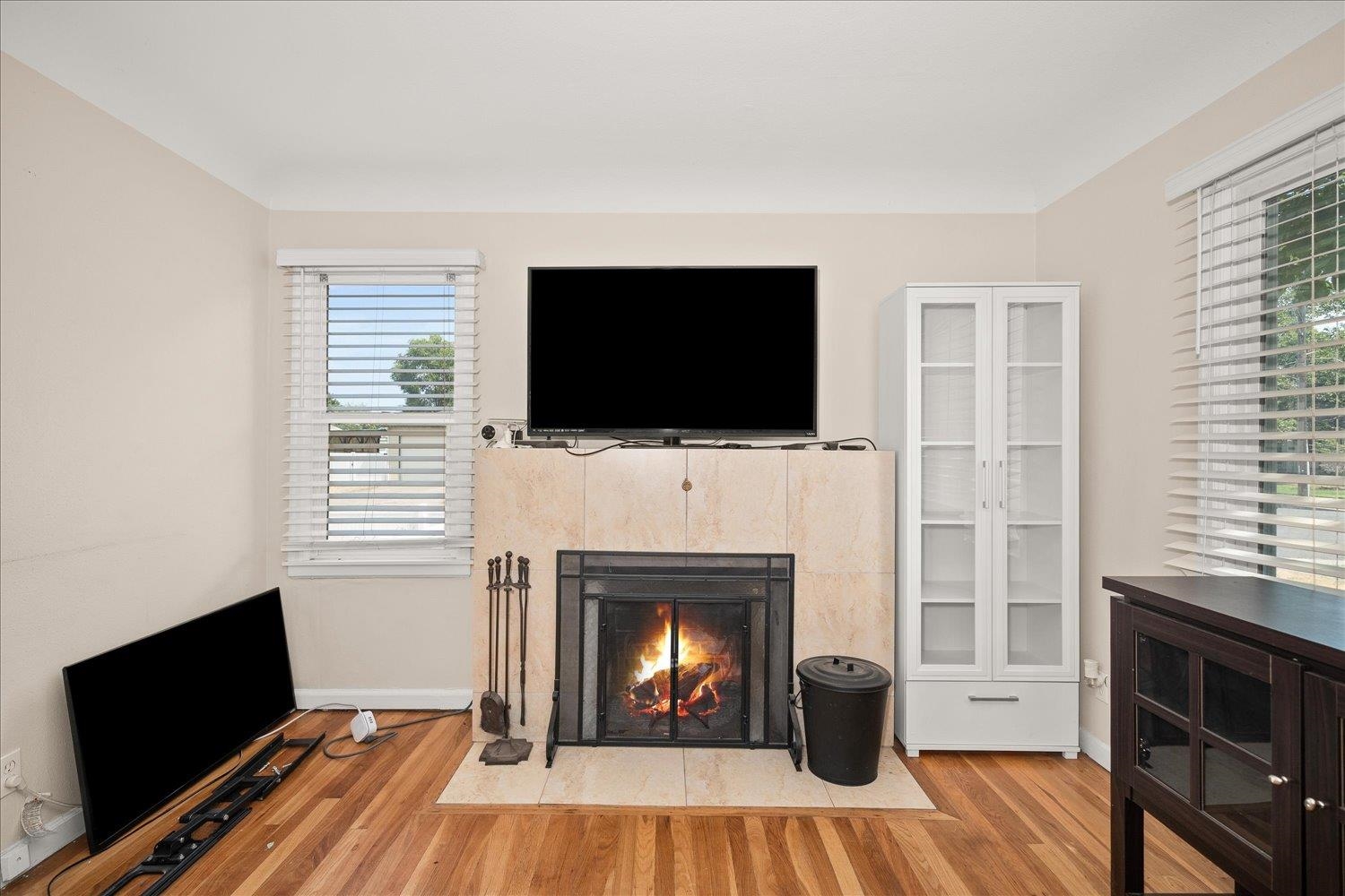 2725 E Nora Ave - Photo 5