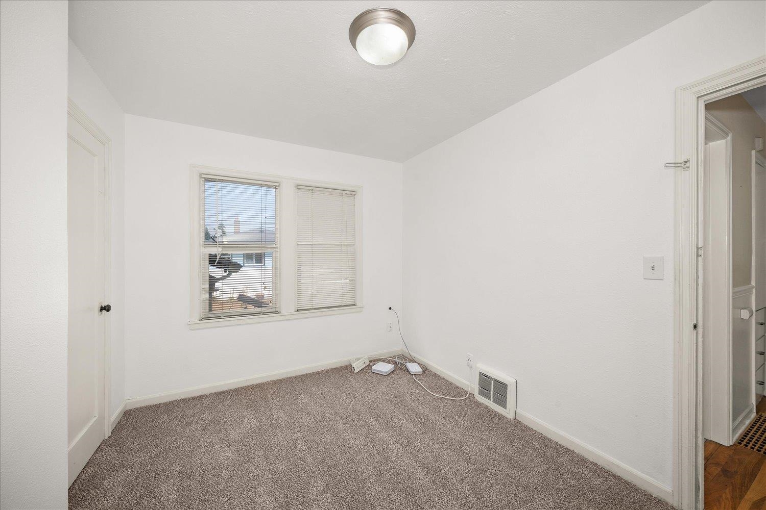 2725 E Nora Ave - Photo 16