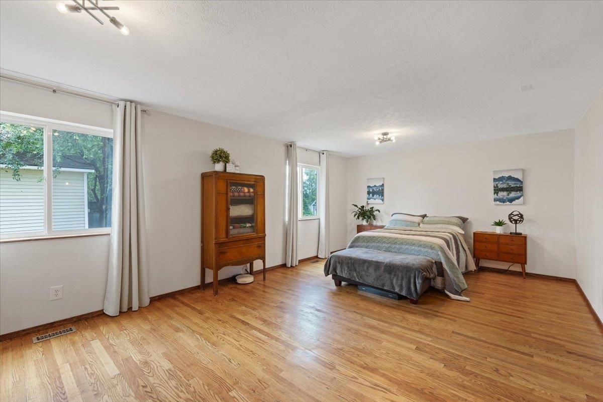 3924 N SUNDERLAND Ct - Photo 7