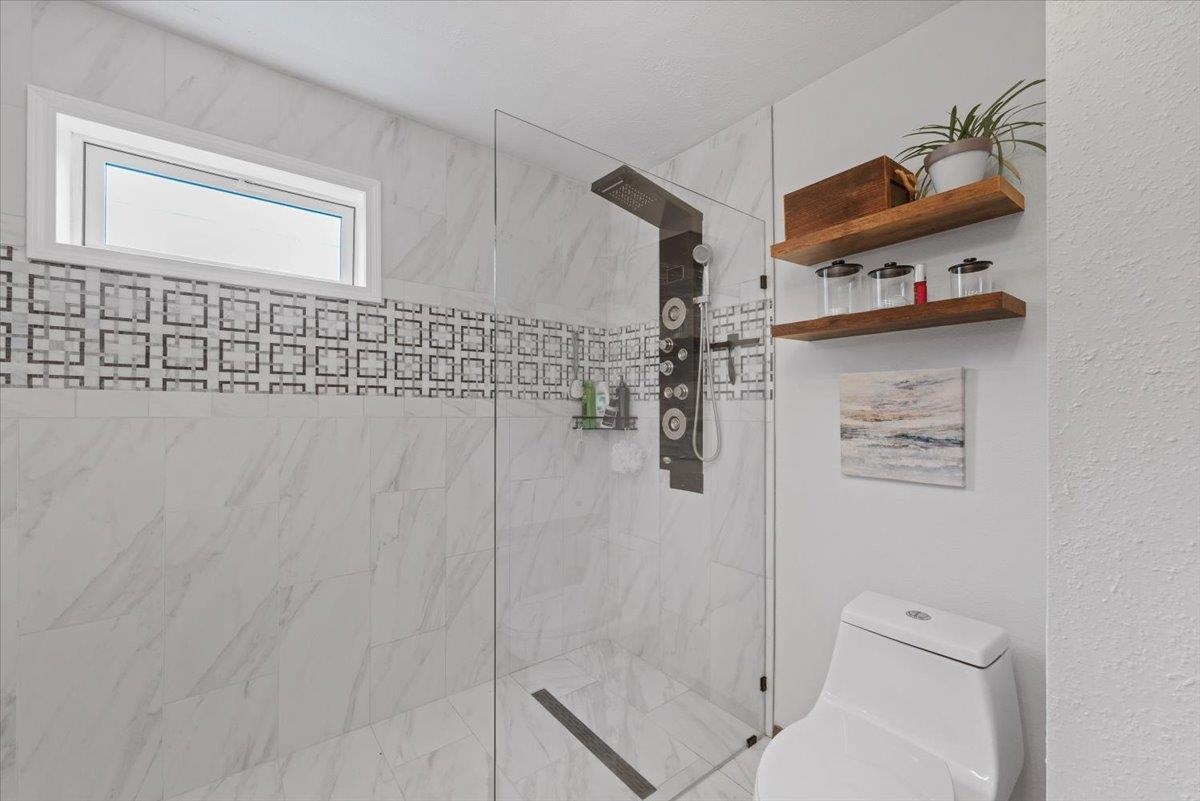 3924 N SUNDERLAND Ct - Photo 9