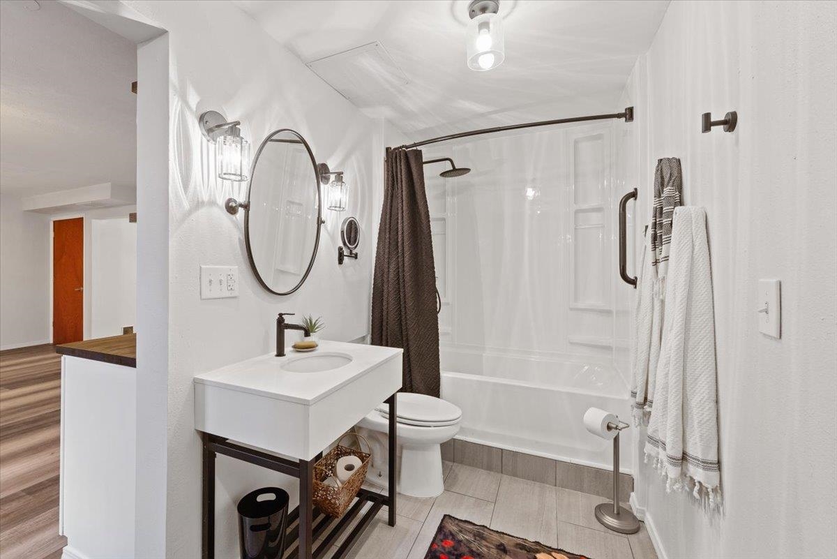 3924 N SUNDERLAND Ct - Photo 18