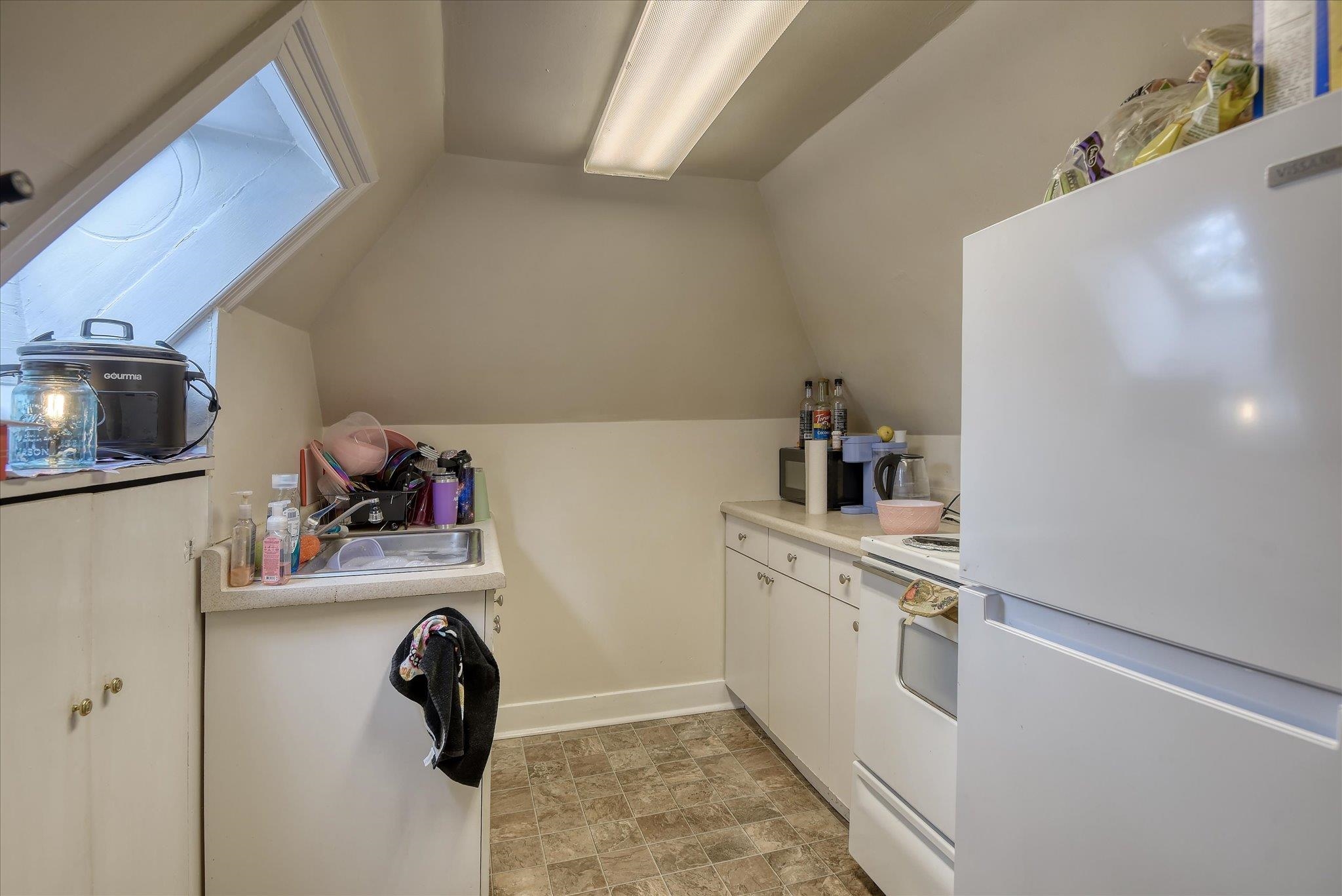 1817 W 8th Ave - Photo 27
