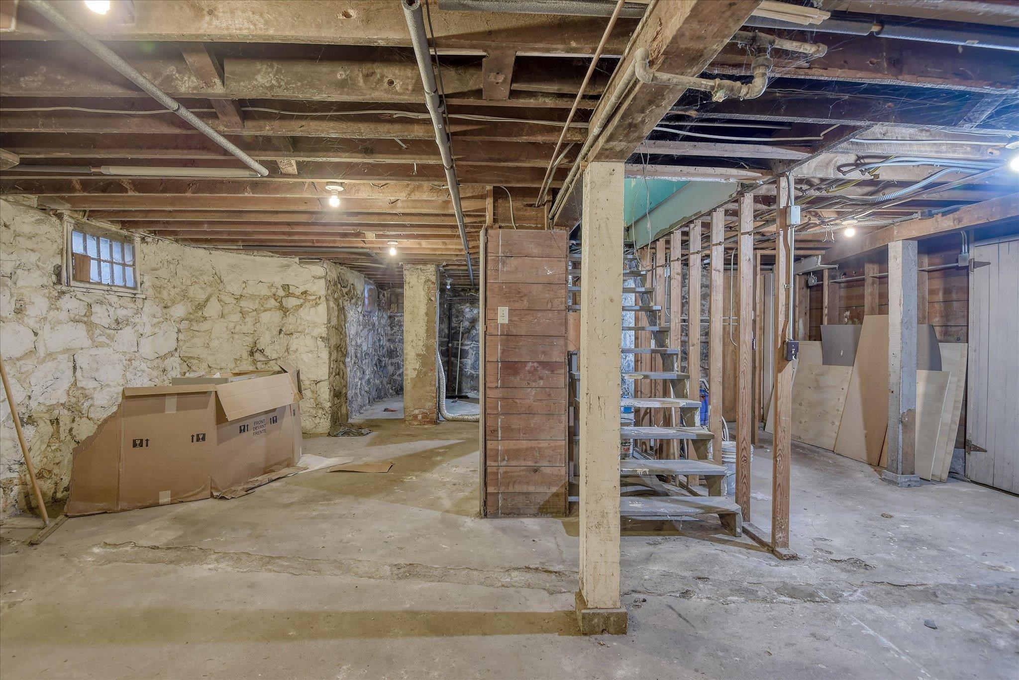 1817 W 8th Ave - Photo 34