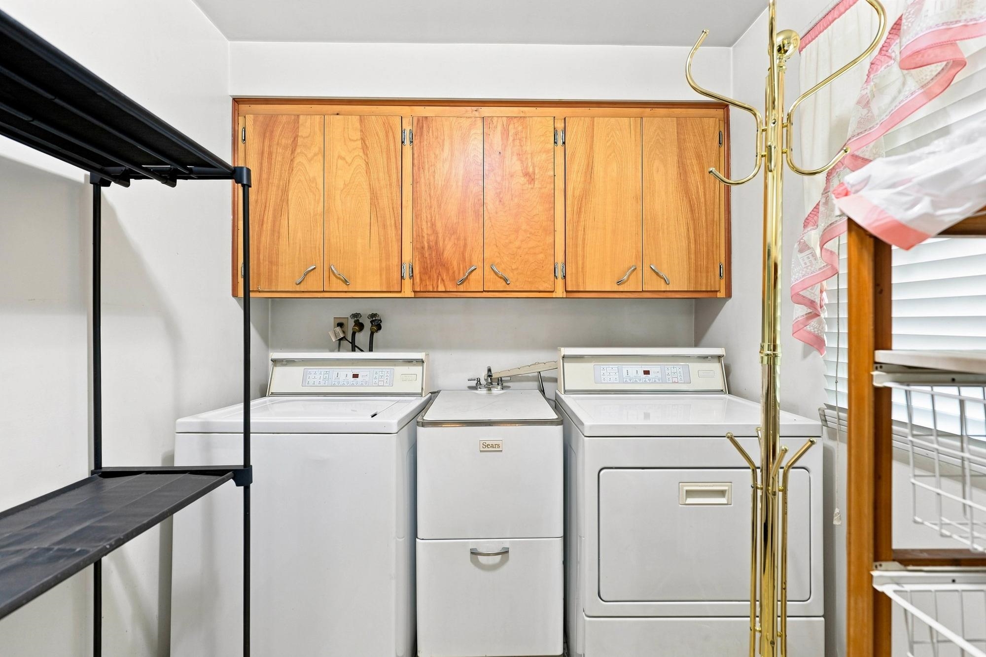 2608 E ROWAN Ave - Photo 12