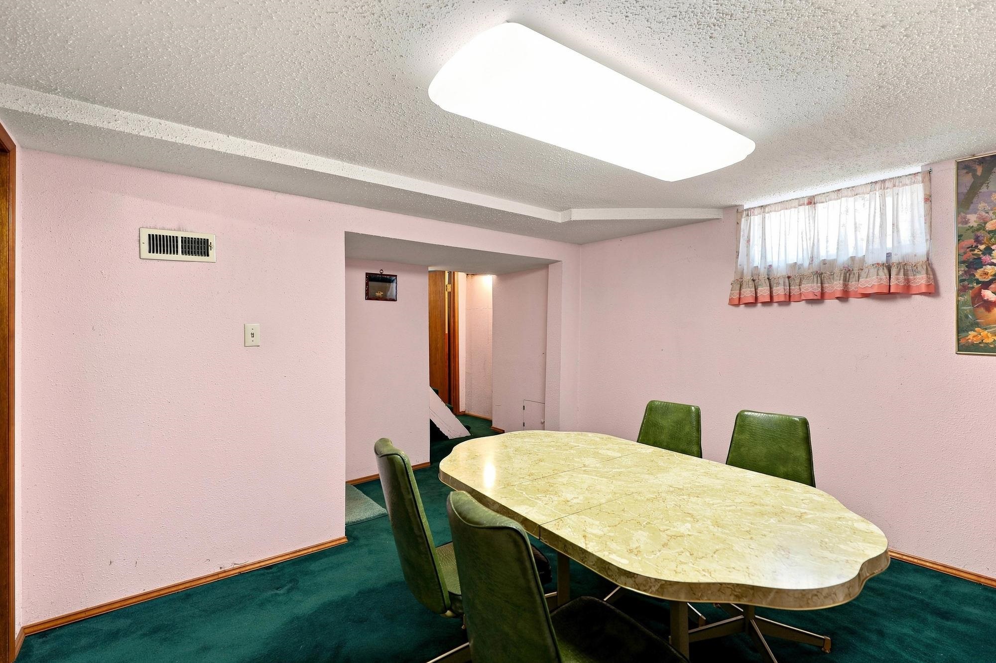 2608 E ROWAN Ave - Photo 17