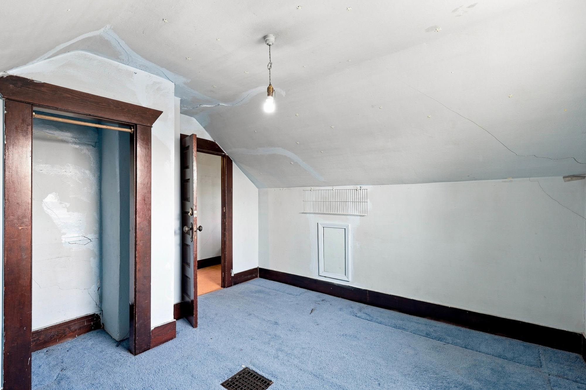 2608 E ROWAN Ave - Photo 16