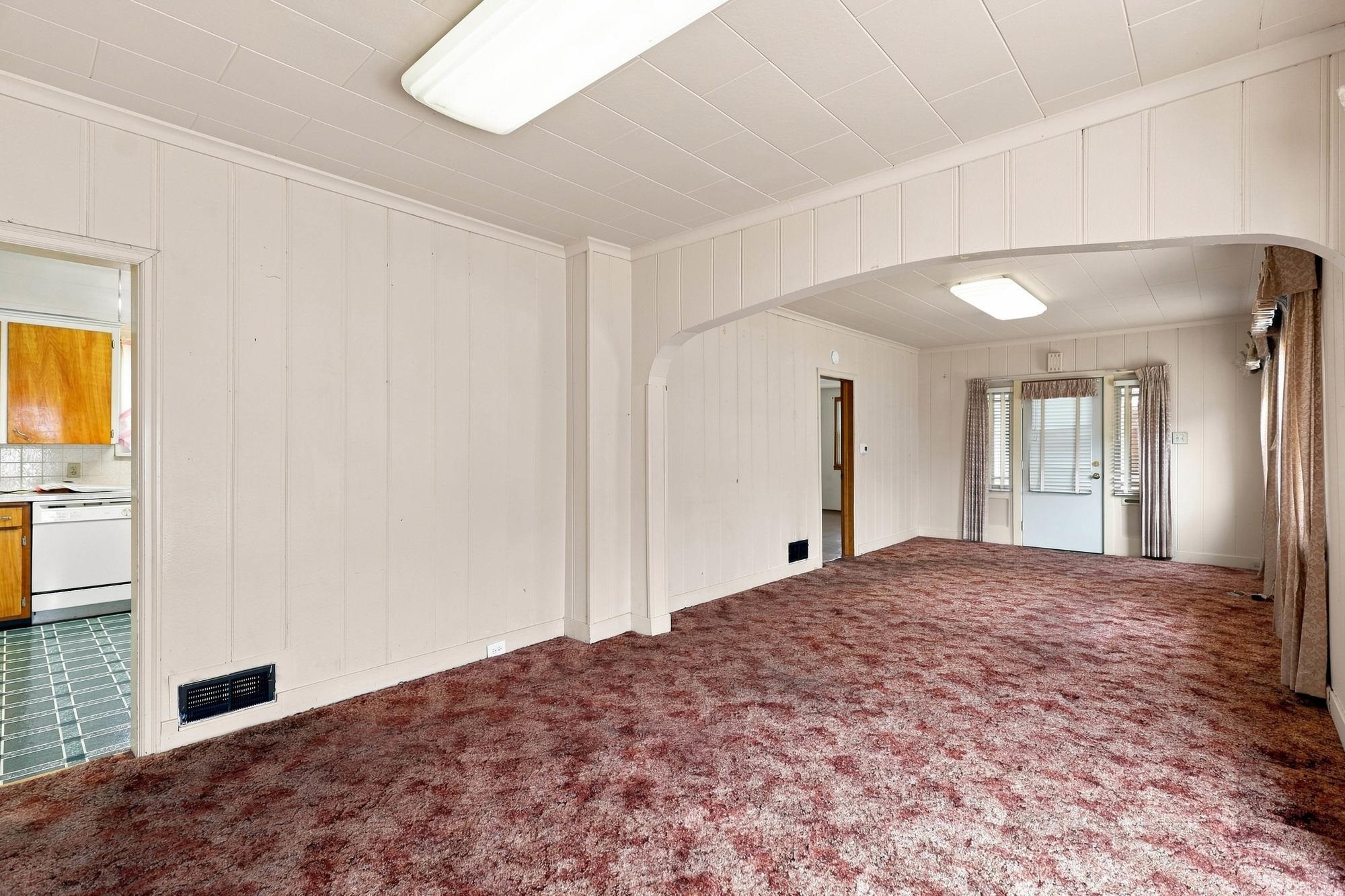 2608 E ROWAN Ave - Photo 5