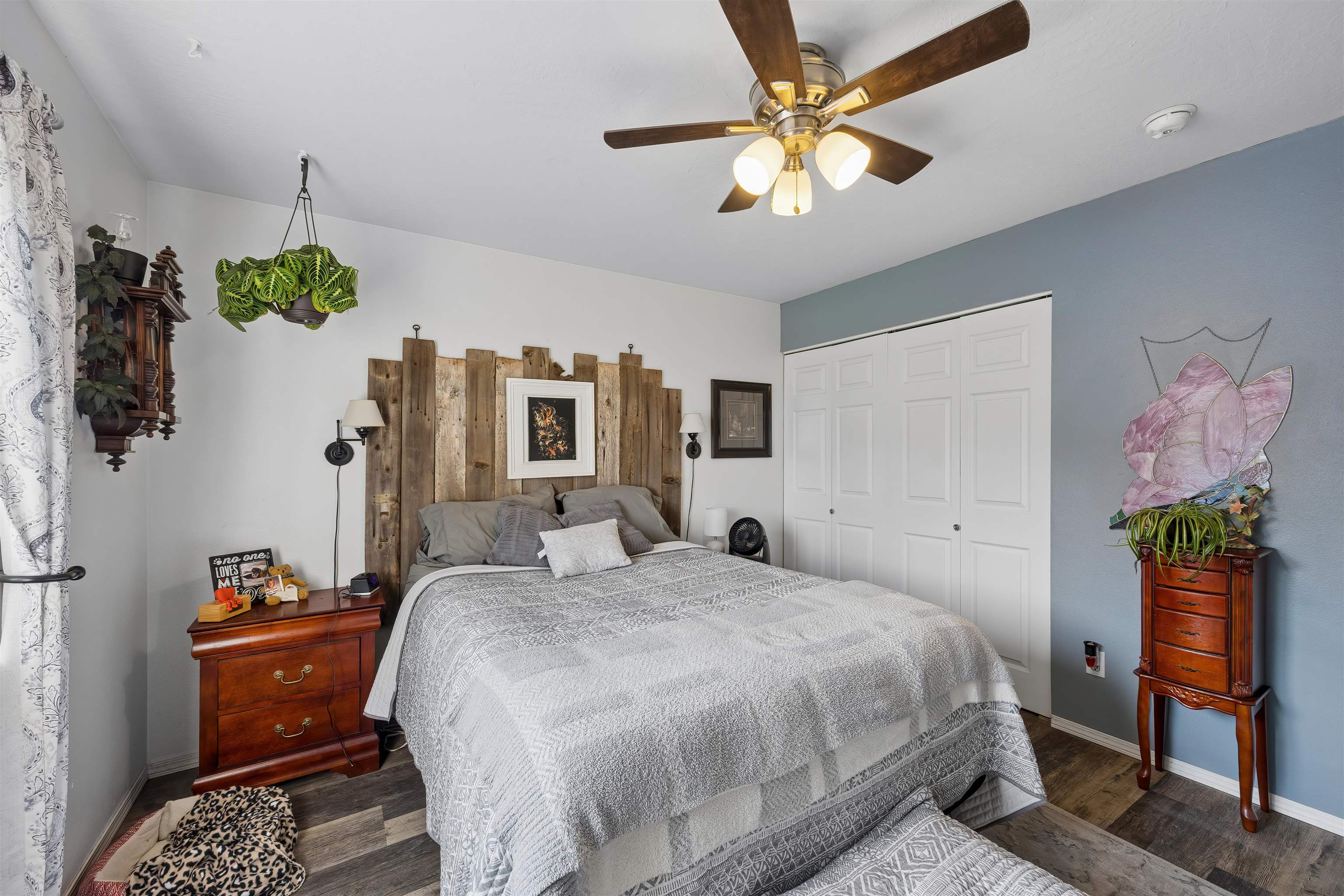 20216 E Grace Ln - Photo 14