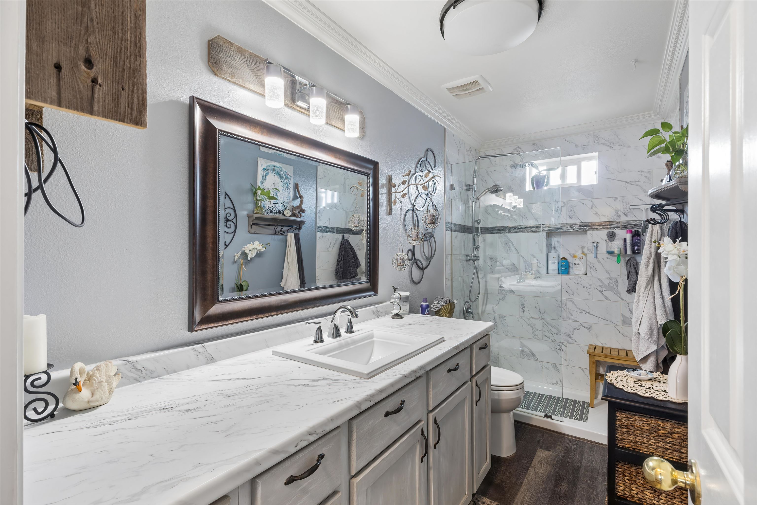 20216 E Grace Ln - Photo 15