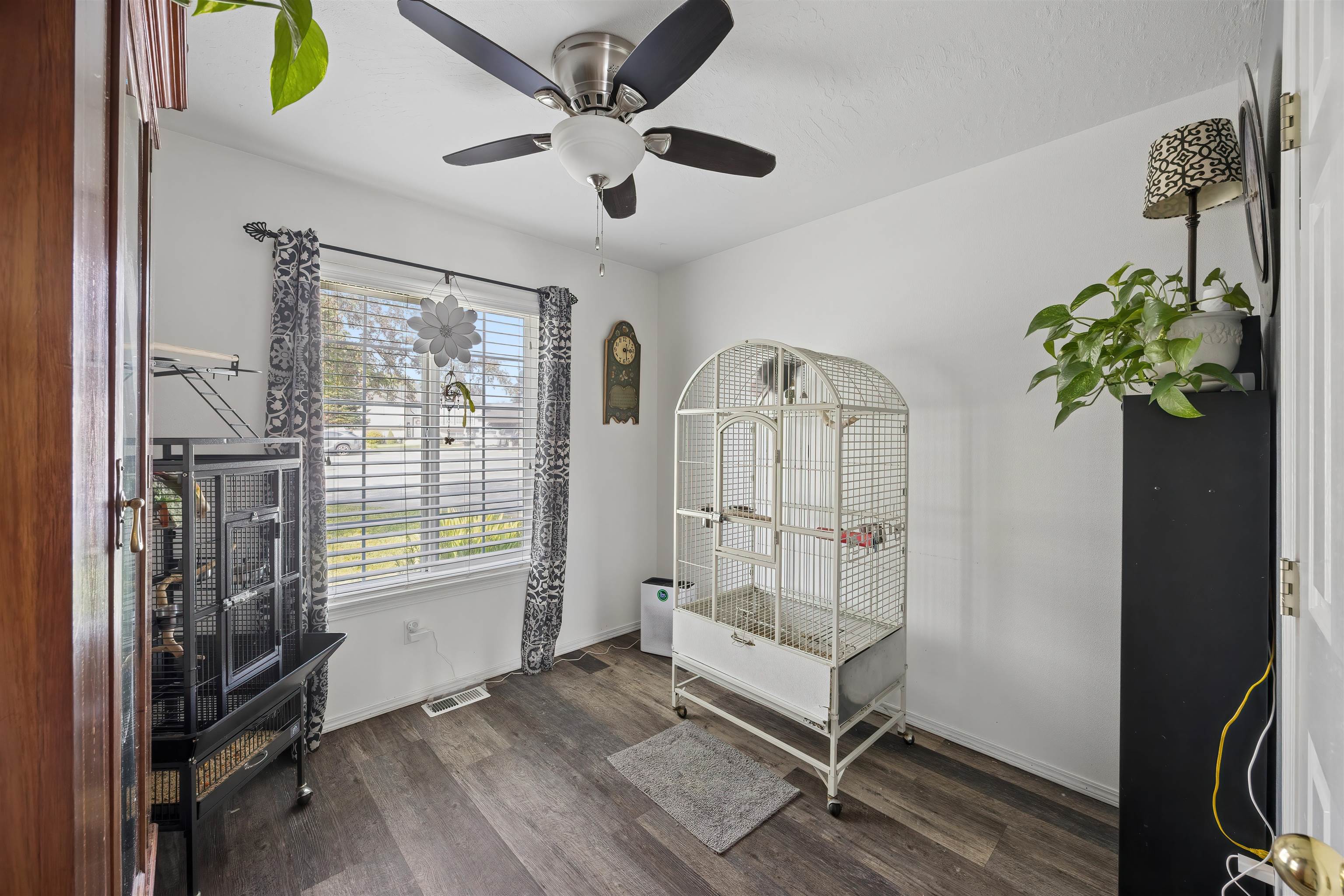 20216 E Grace Ln - Photo 18