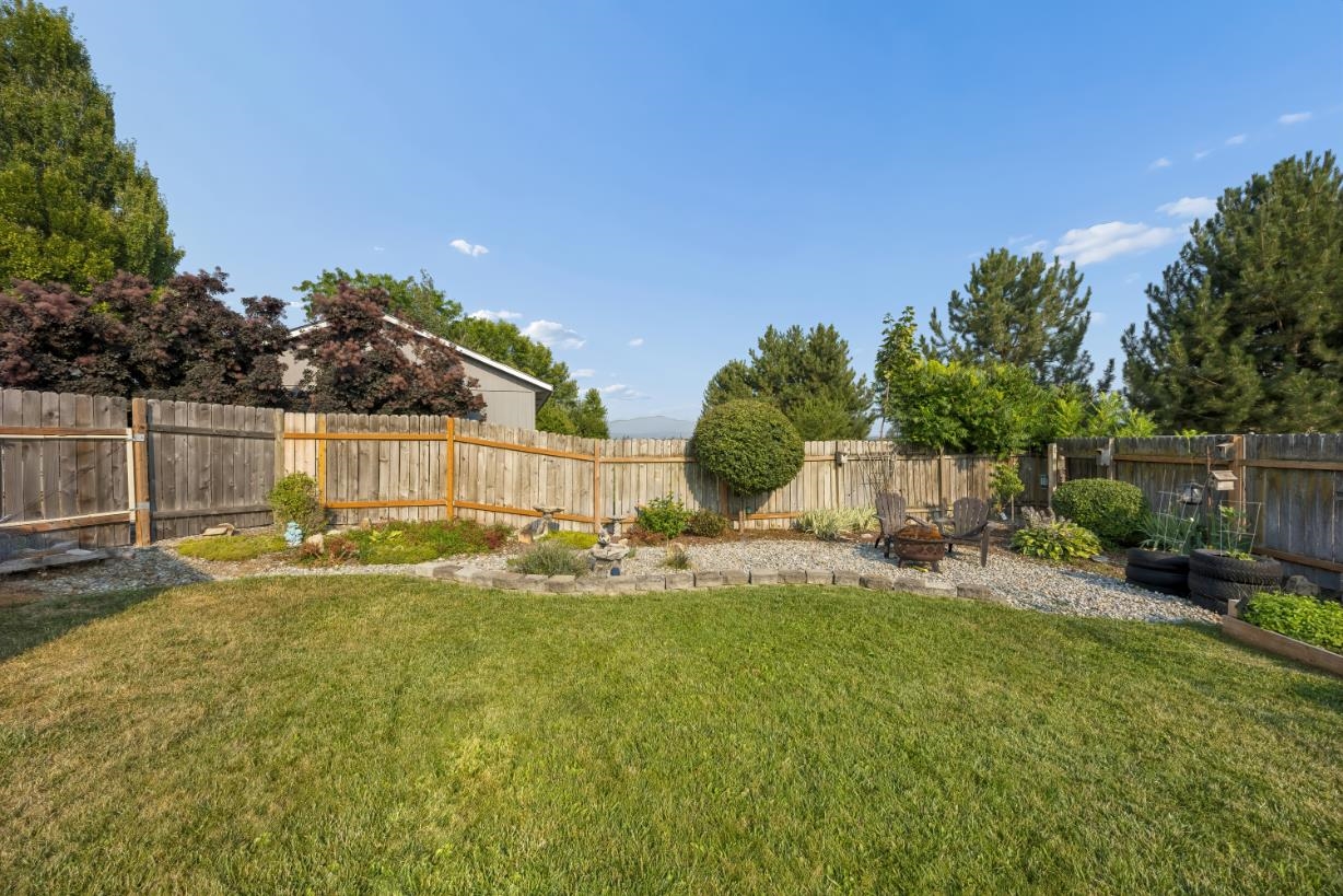 20216 E Grace Ln - Photo 27