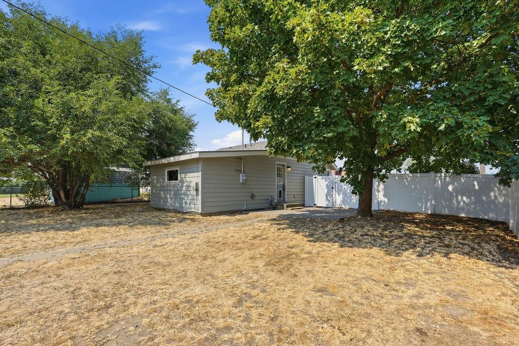 2603 W Rowan Ave - Photo 25