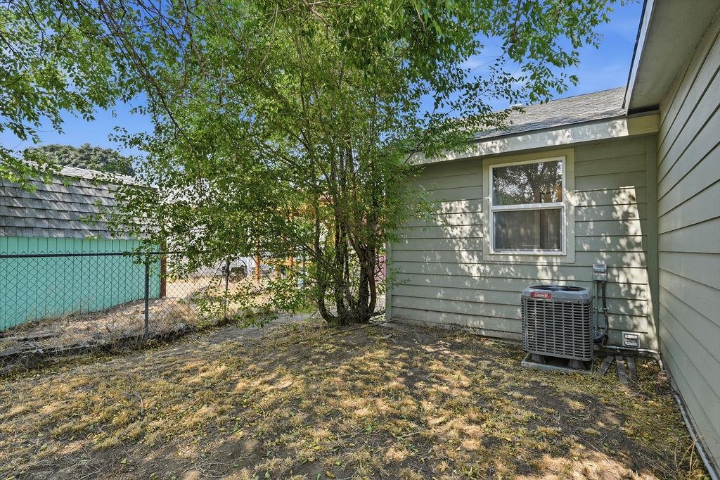 2603 W Rowan Ave - Photo 27