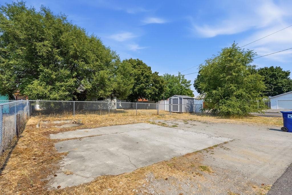 2603 W Rowan Ave - Photo 32