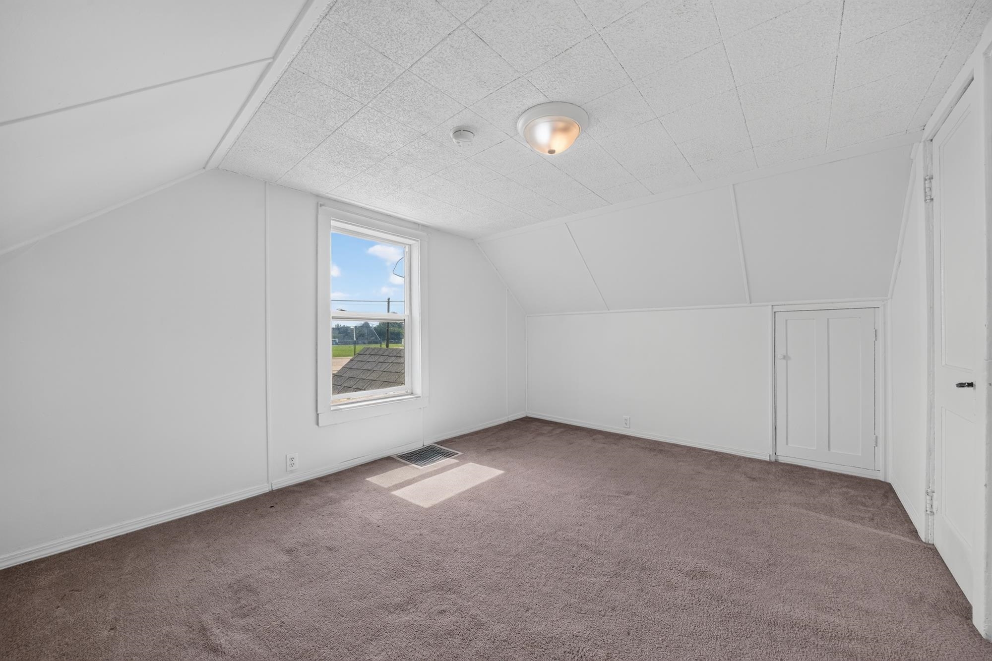 8915 E Grace Ave - Photo 31