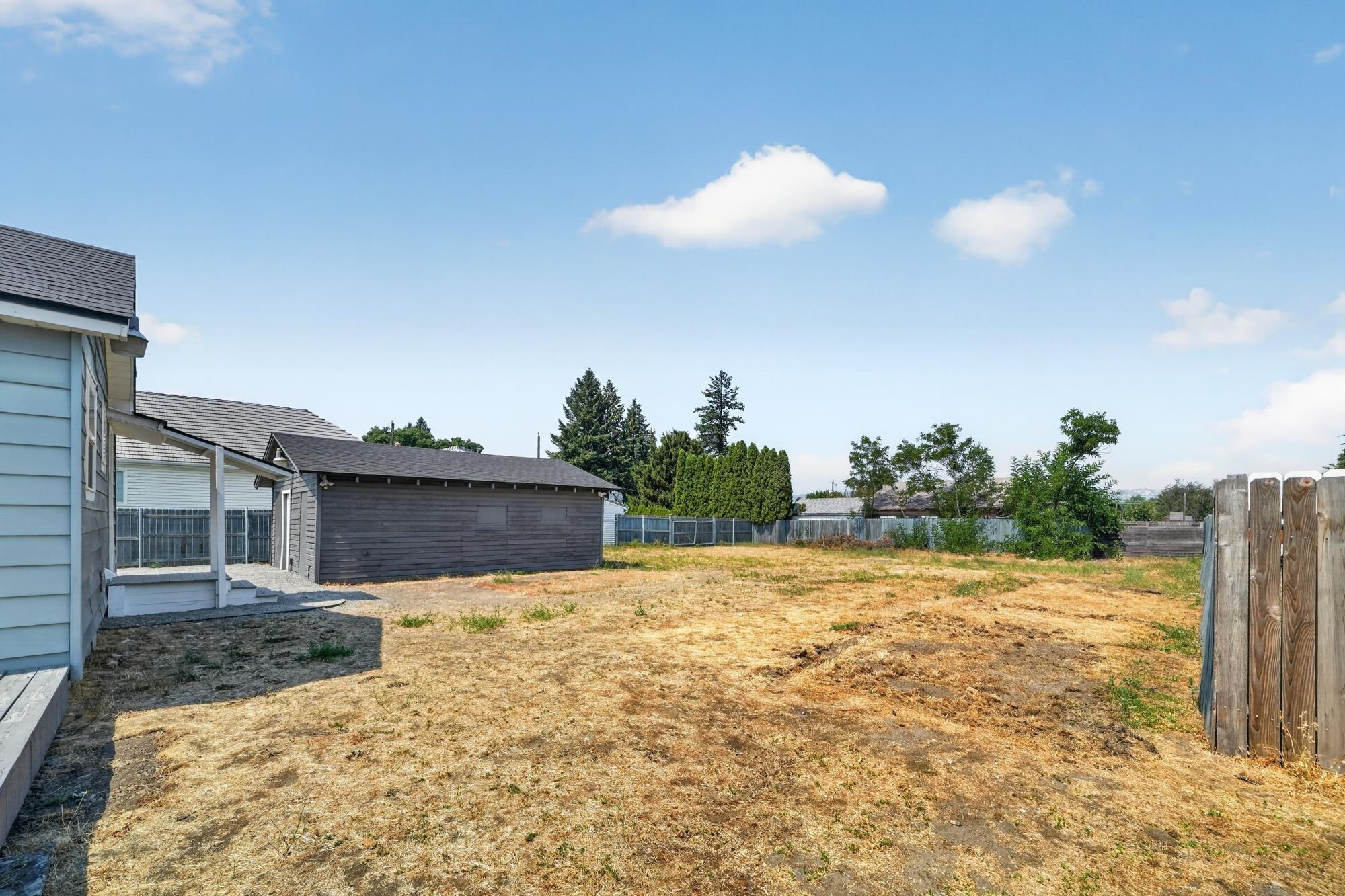 8915 E Grace Ave - Photo 36