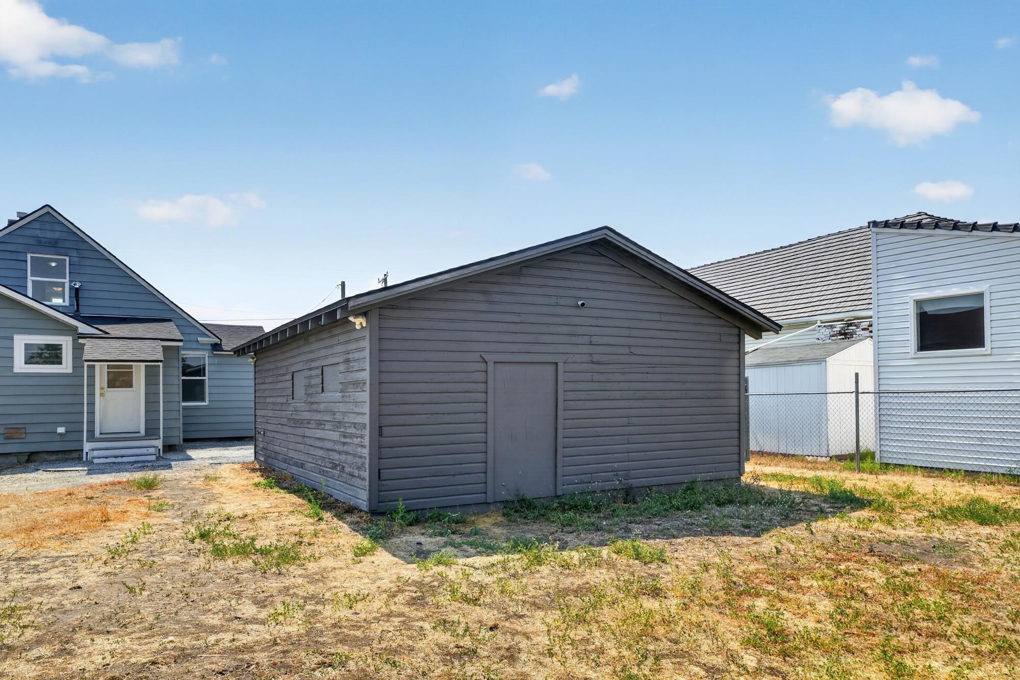 8915 E Grace Ave - Photo 42