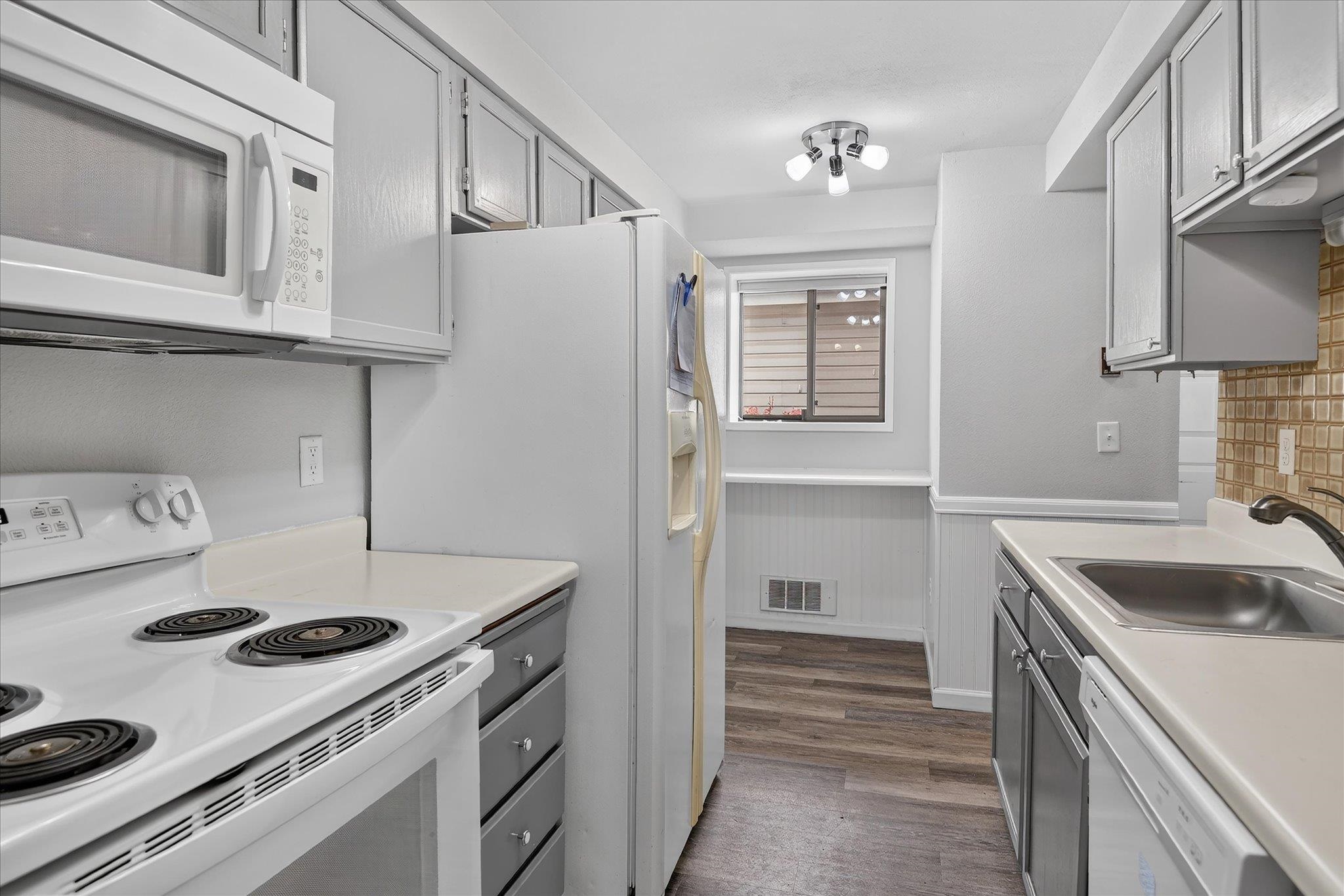 7878 N WILDING Dr - Photo 14