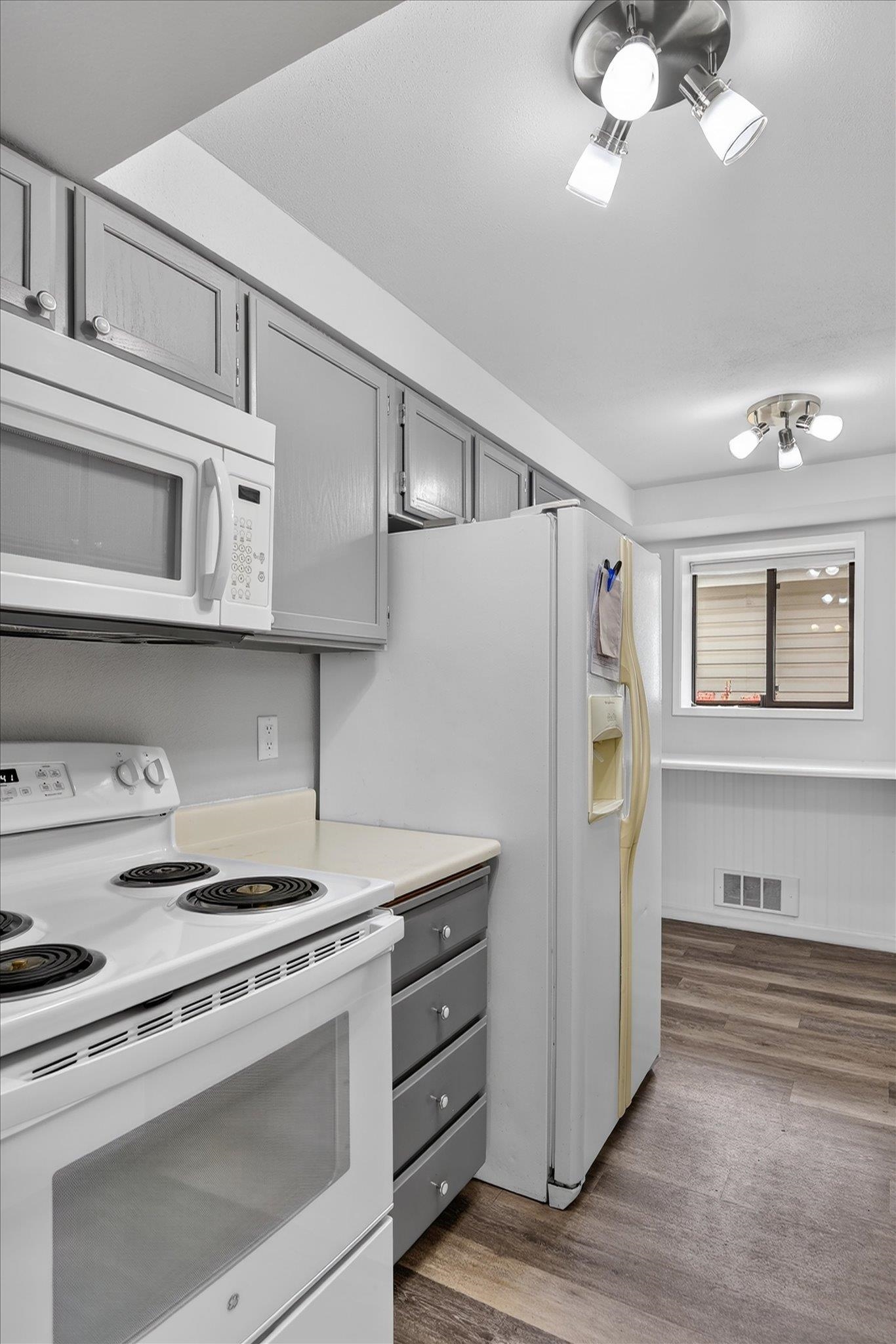 7878 N WILDING Dr - Photo 15