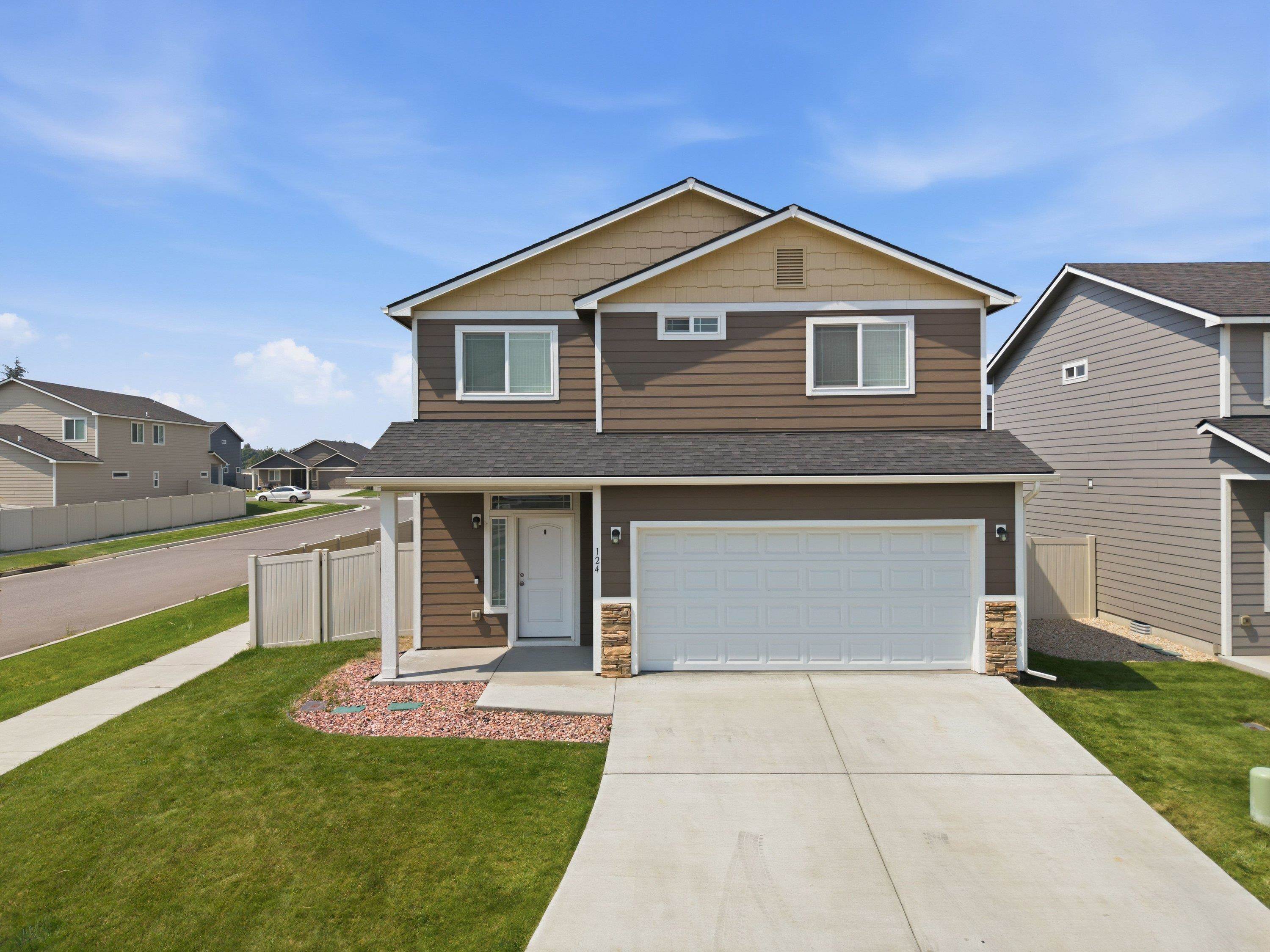 124 S Glenbrook Ct - Photo 1