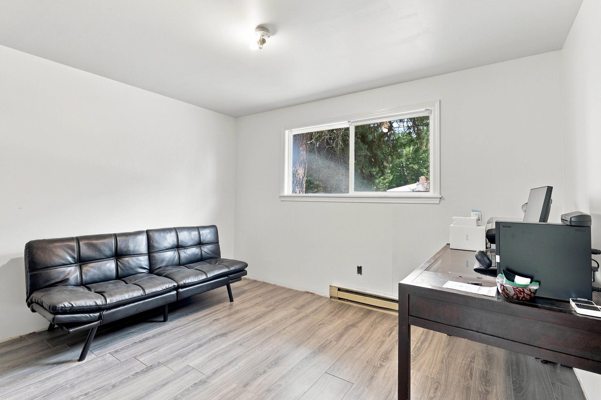 3106 S Bowdish Rd - Photo 17