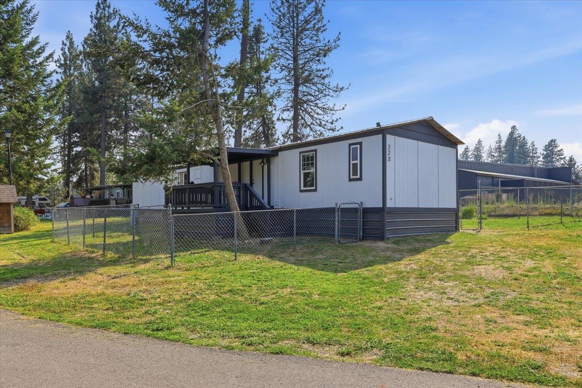 35312 N Newport Hwy - Photo 2