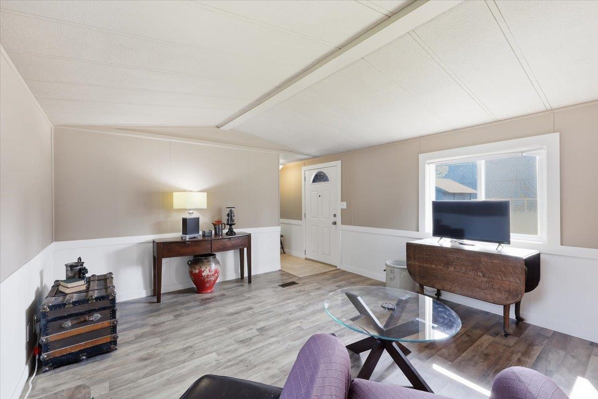 35312 N Newport Hwy - Photo 8