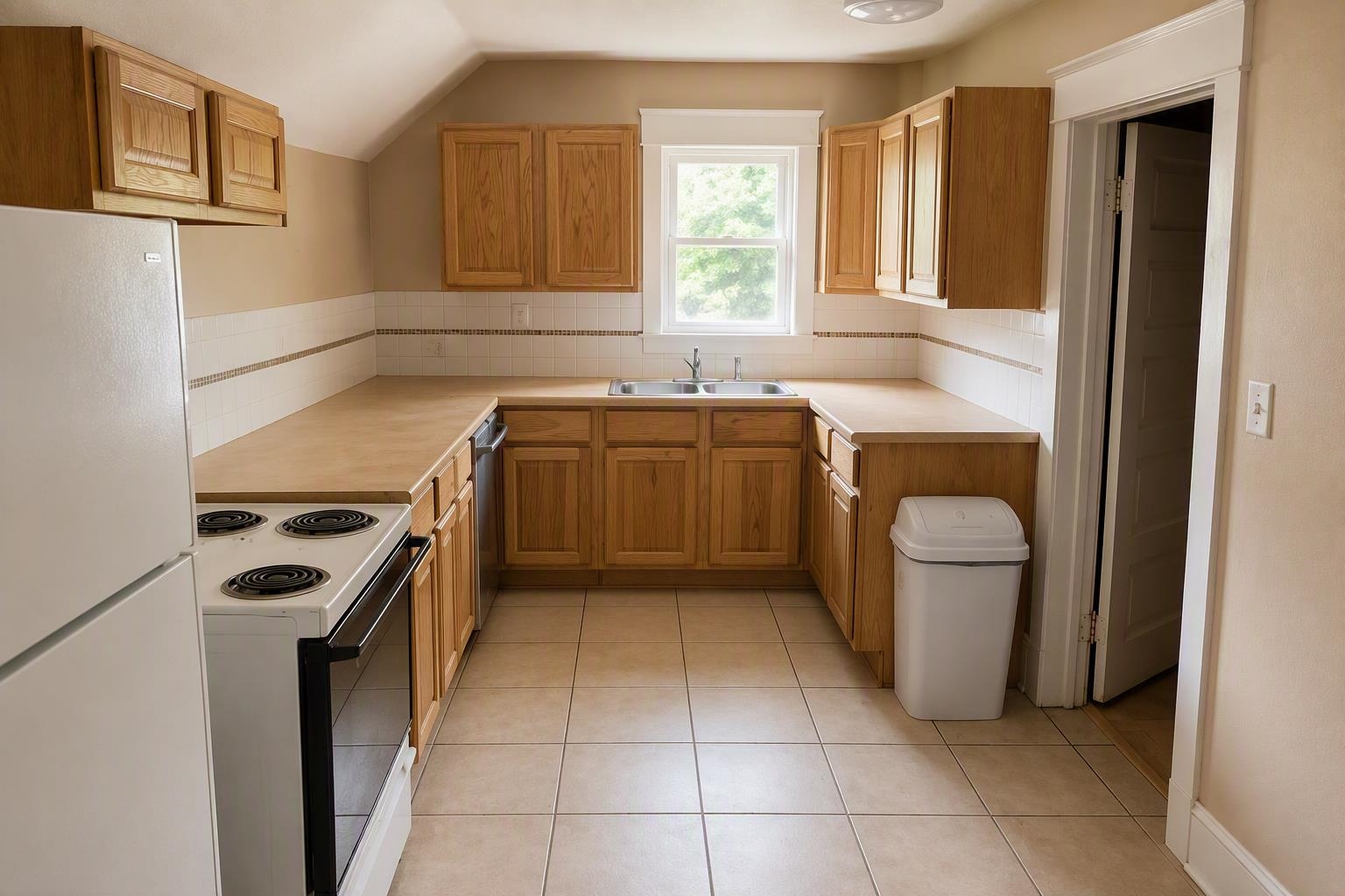 1112 S ASH St - Photo 16