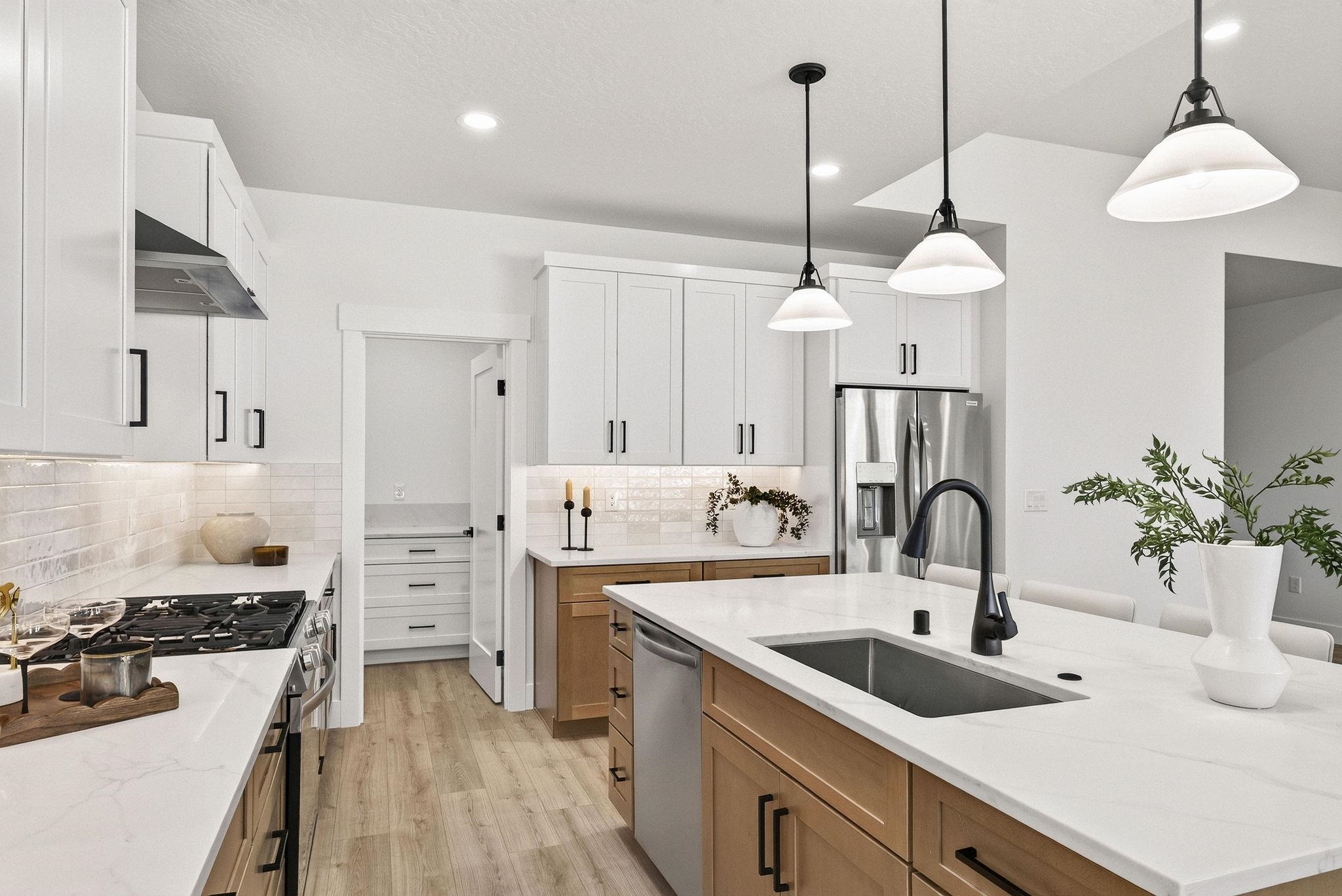 6944 E Beverly Ave - Photo 12