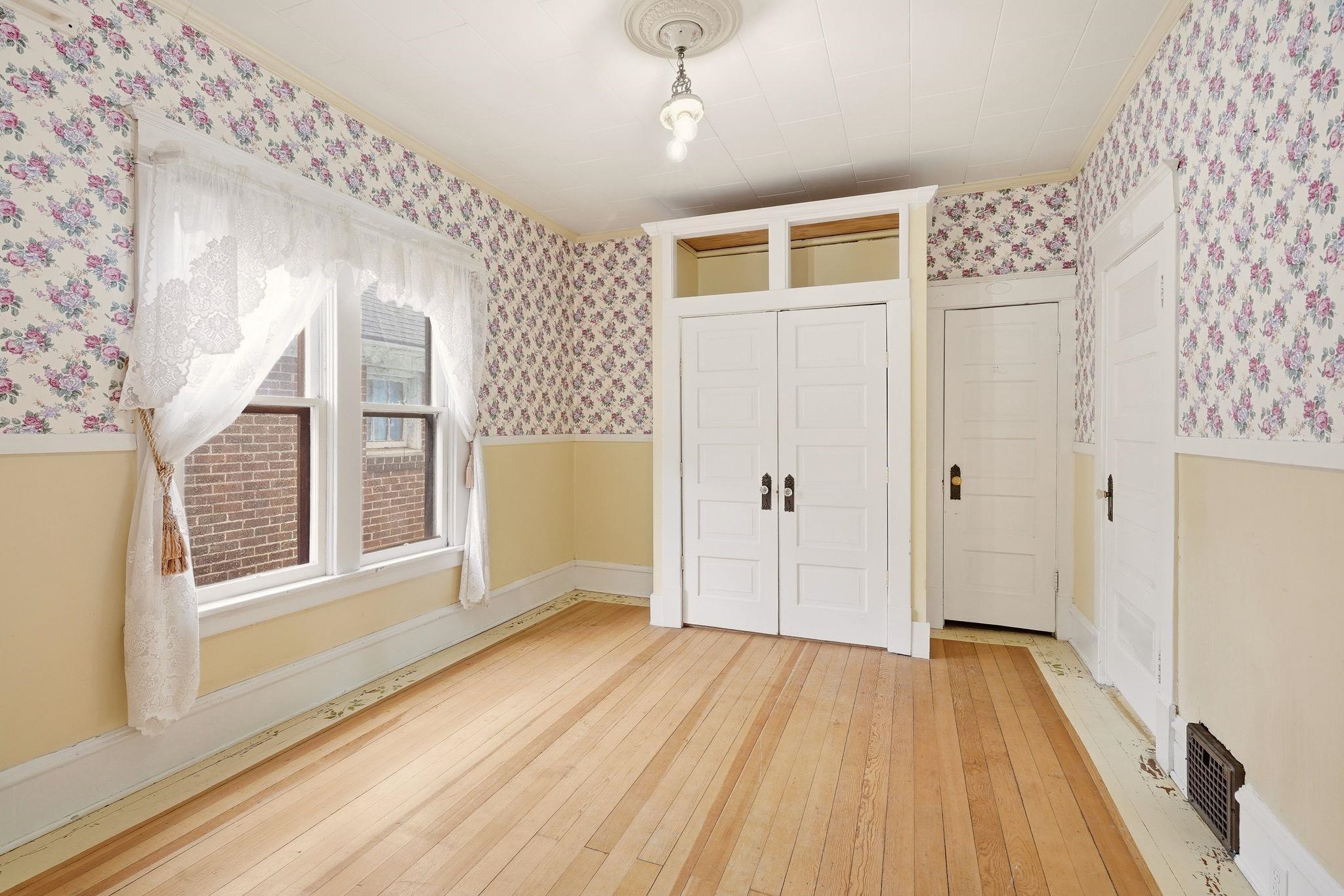 2420 W Maxwell Ave - Photo 16