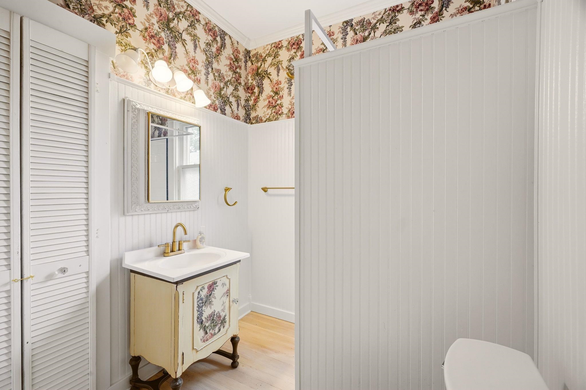 2420 W Maxwell Ave - Photo 17