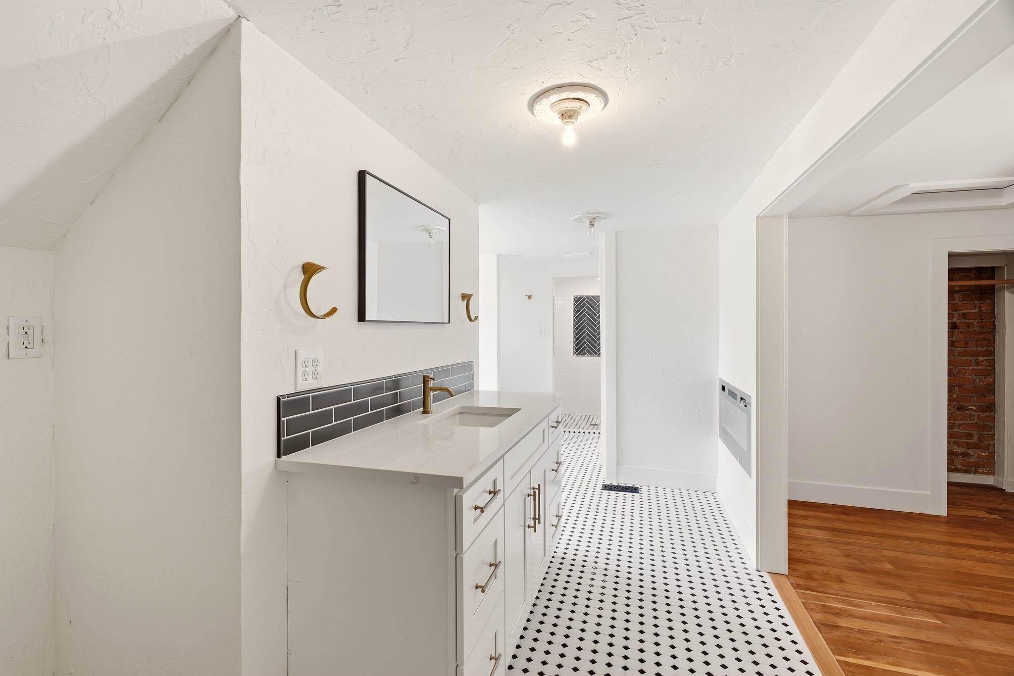 2420 W Maxwell Ave - Photo 25