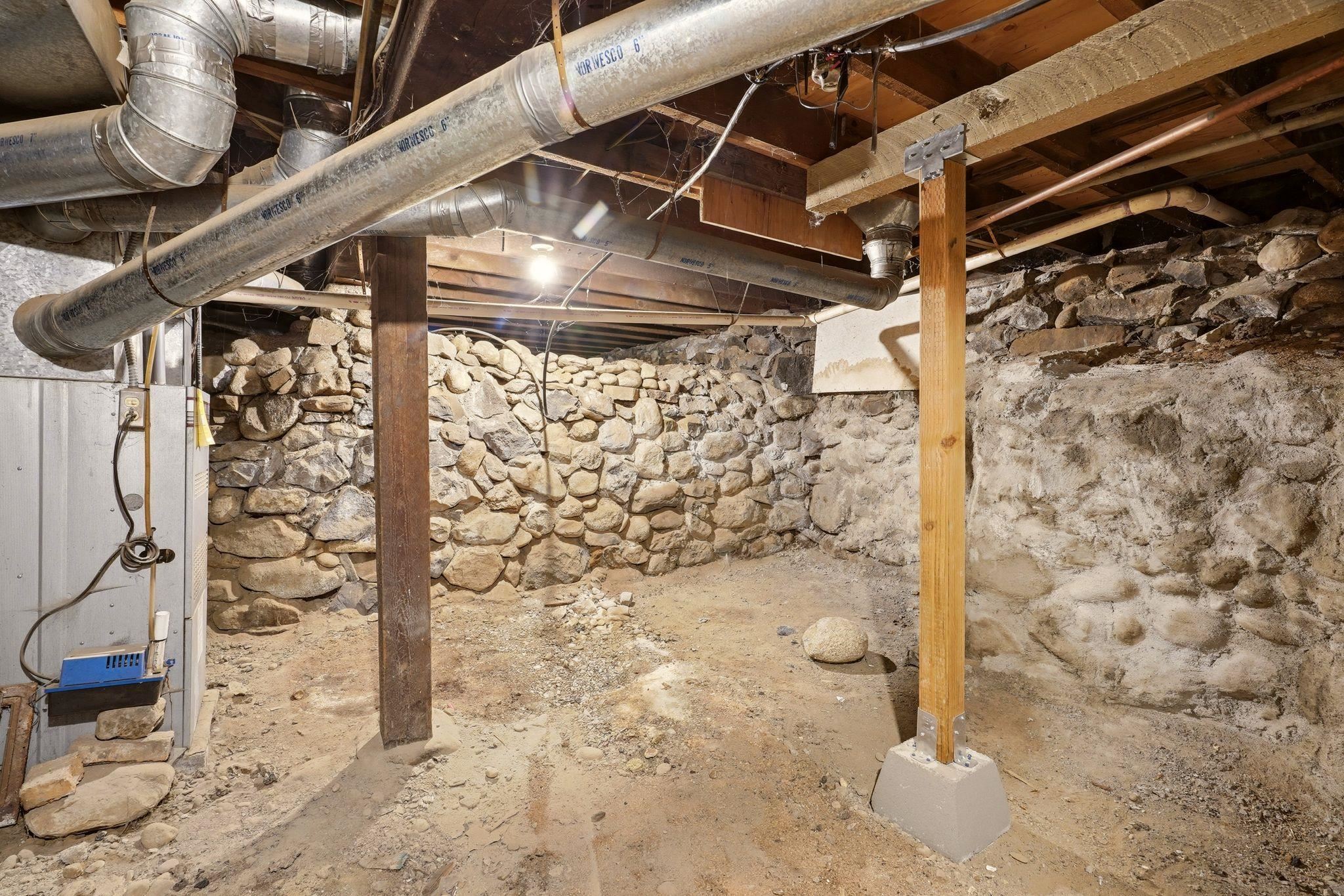 2420 W Maxwell Ave - Photo 34