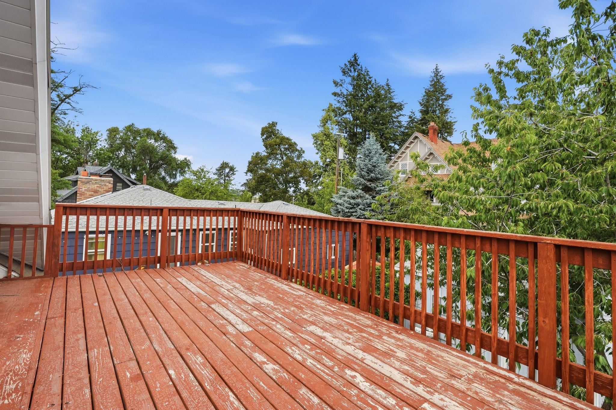 2420 W Maxwell Ave - Photo 35