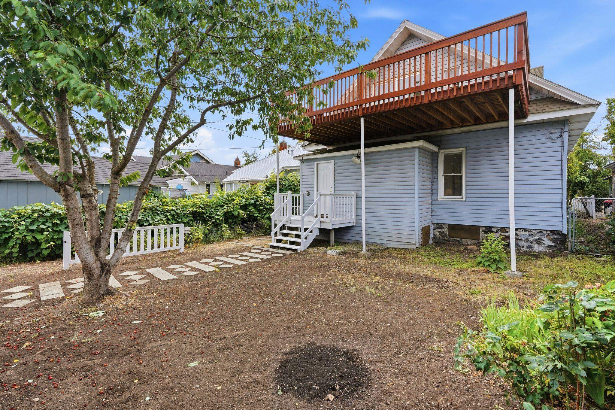 2420 W Maxwell Ave - Photo 37