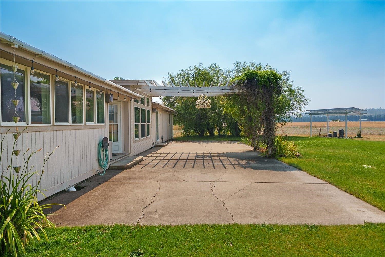 20211 N Austin Rd - Photo 32