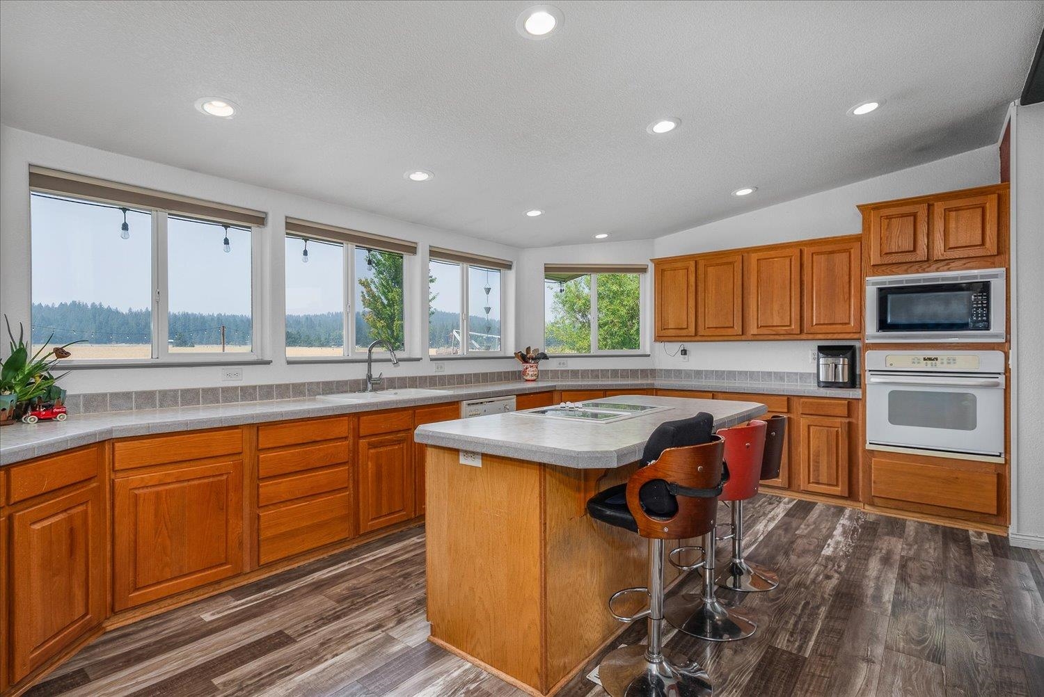 20211 N Austin Rd - Photo 4
