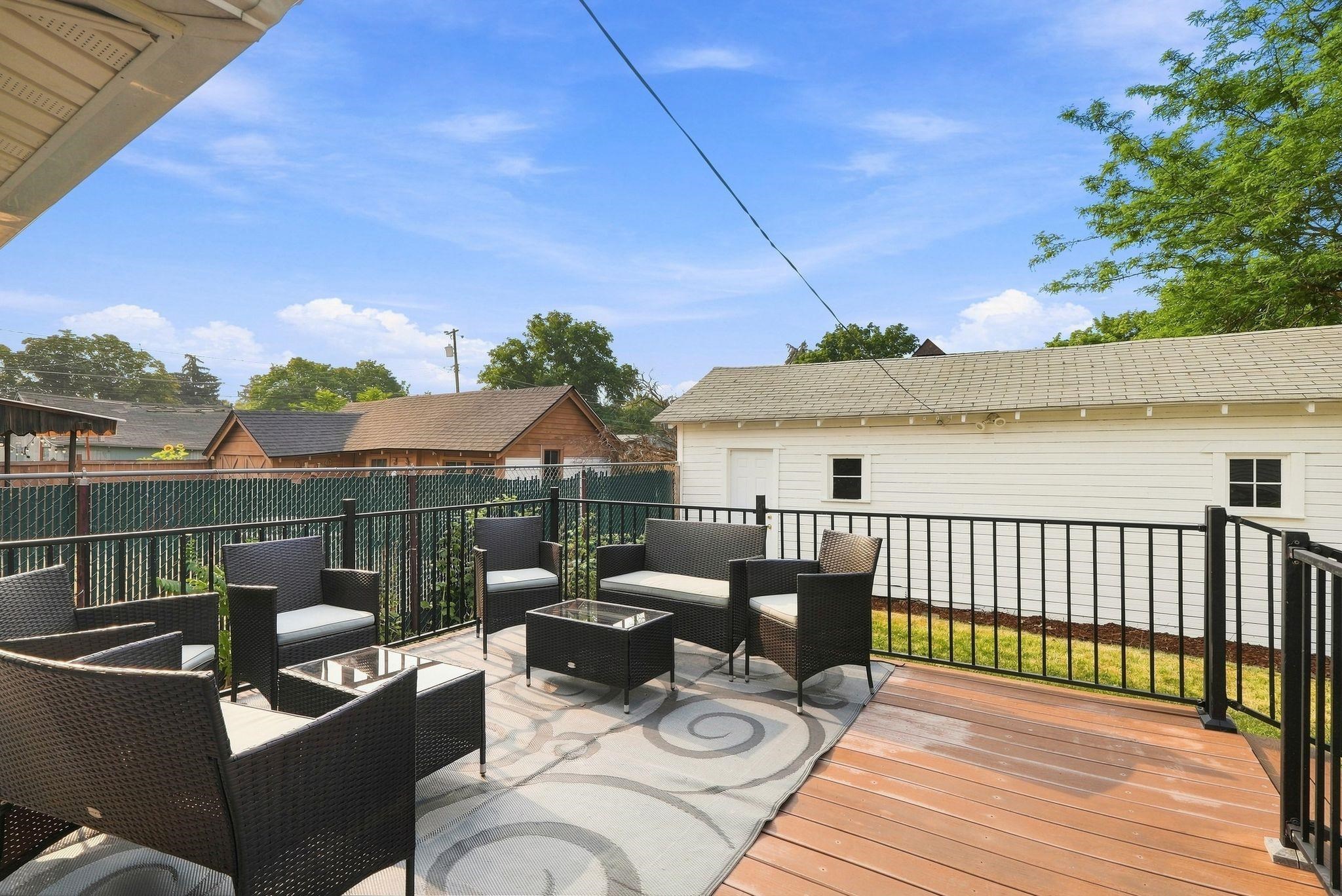 2704 E Nora Ave - Photo 23